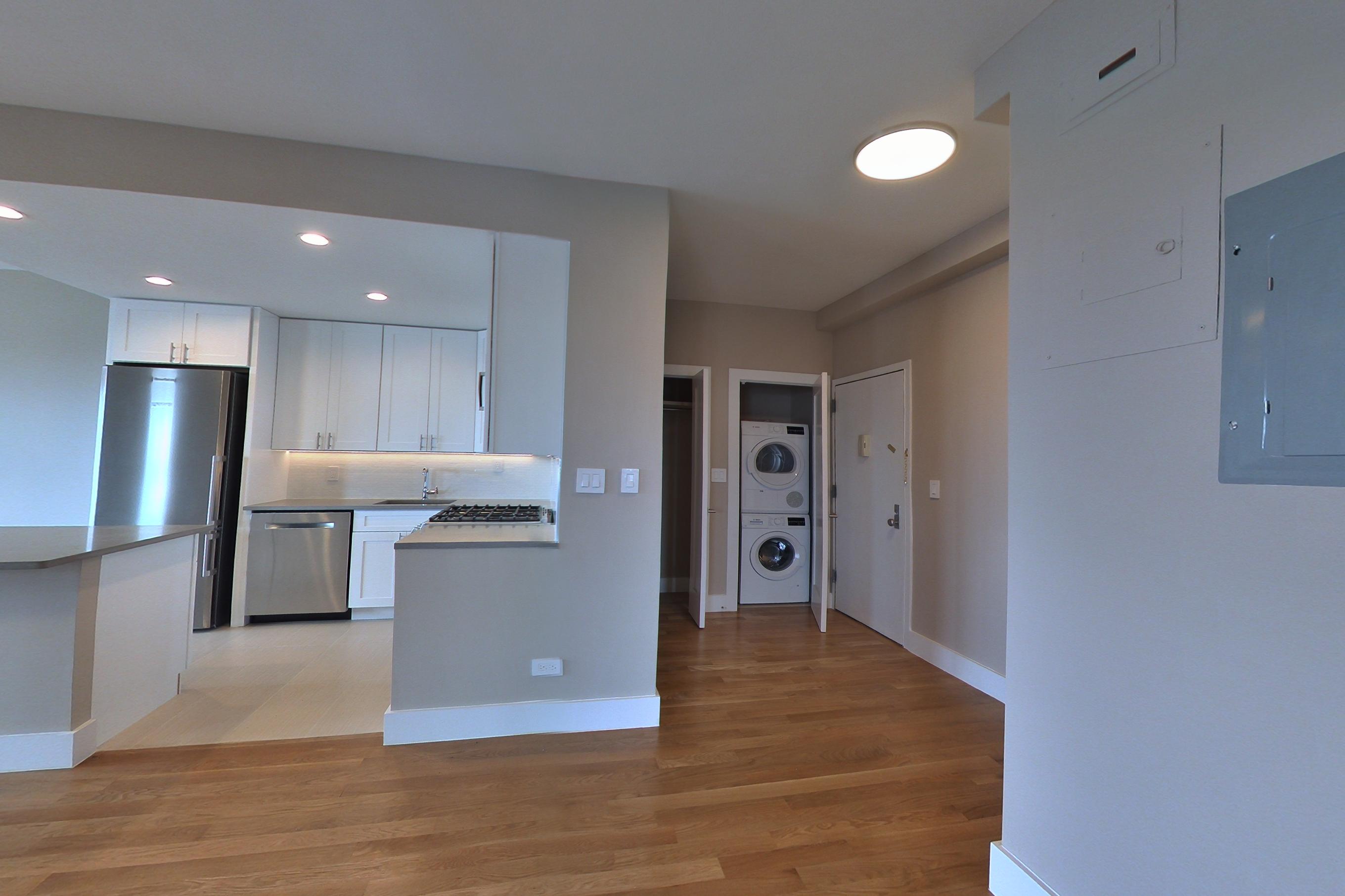 LIVING ROOM 1ST