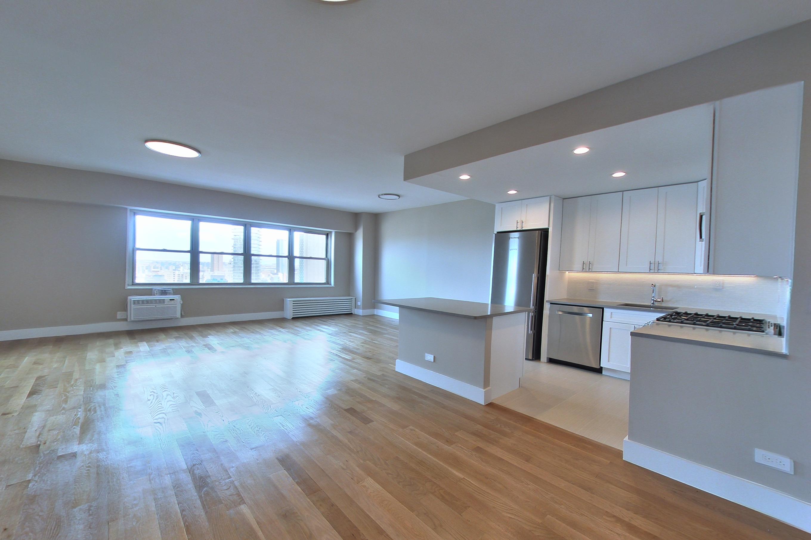 LIVING ROOM 1ST