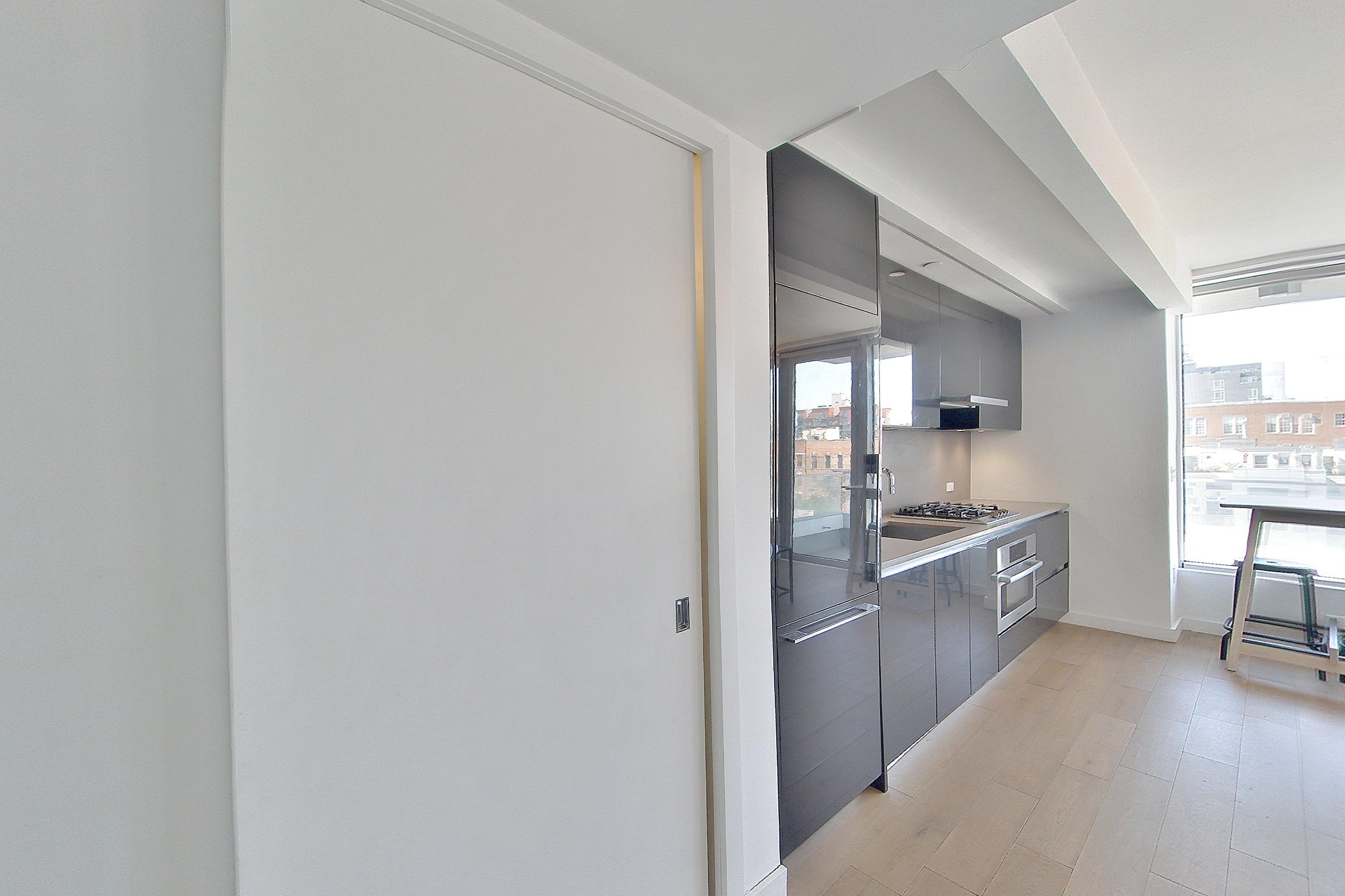 LIVING SPACE 2