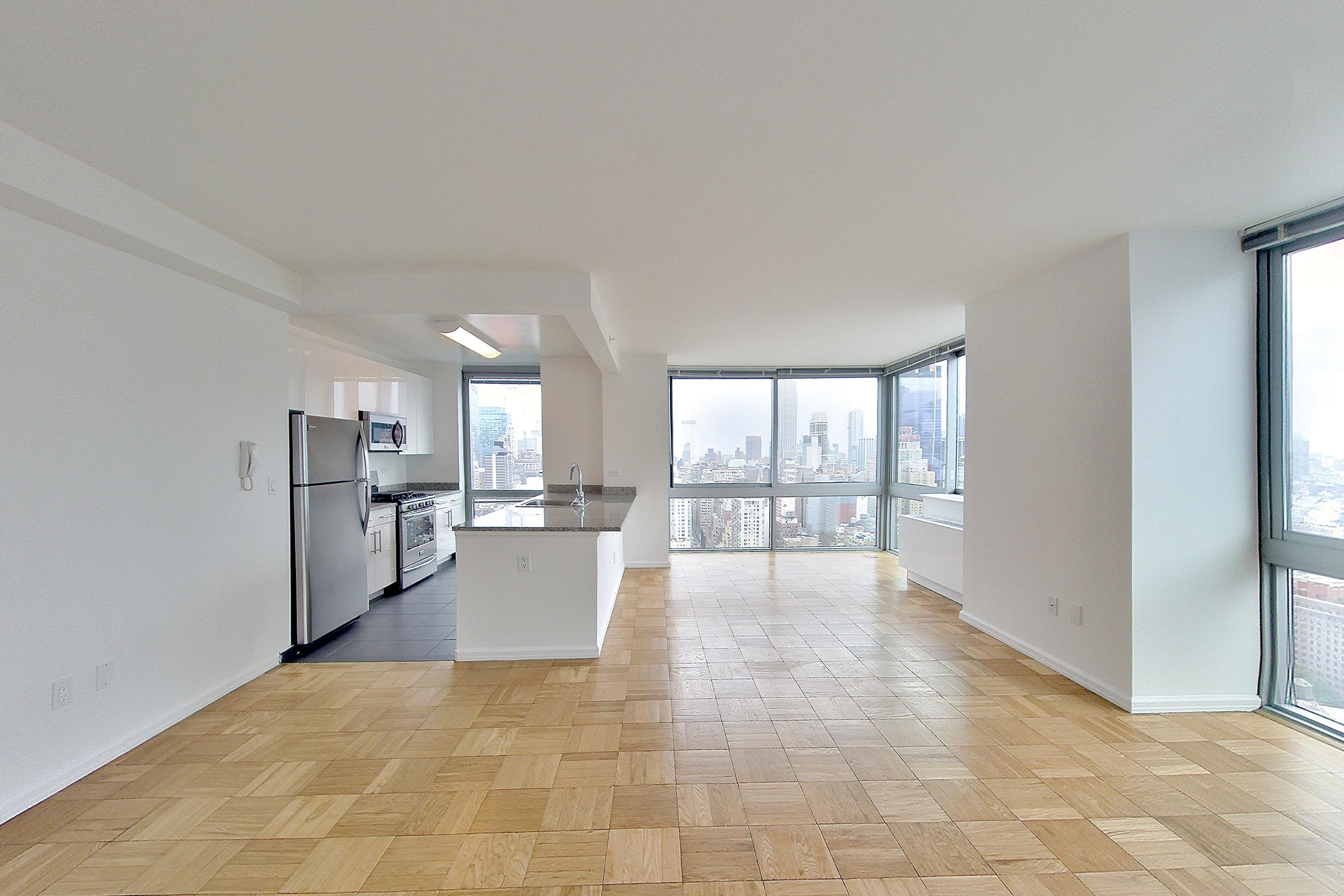 LIVING ROOM CENTER