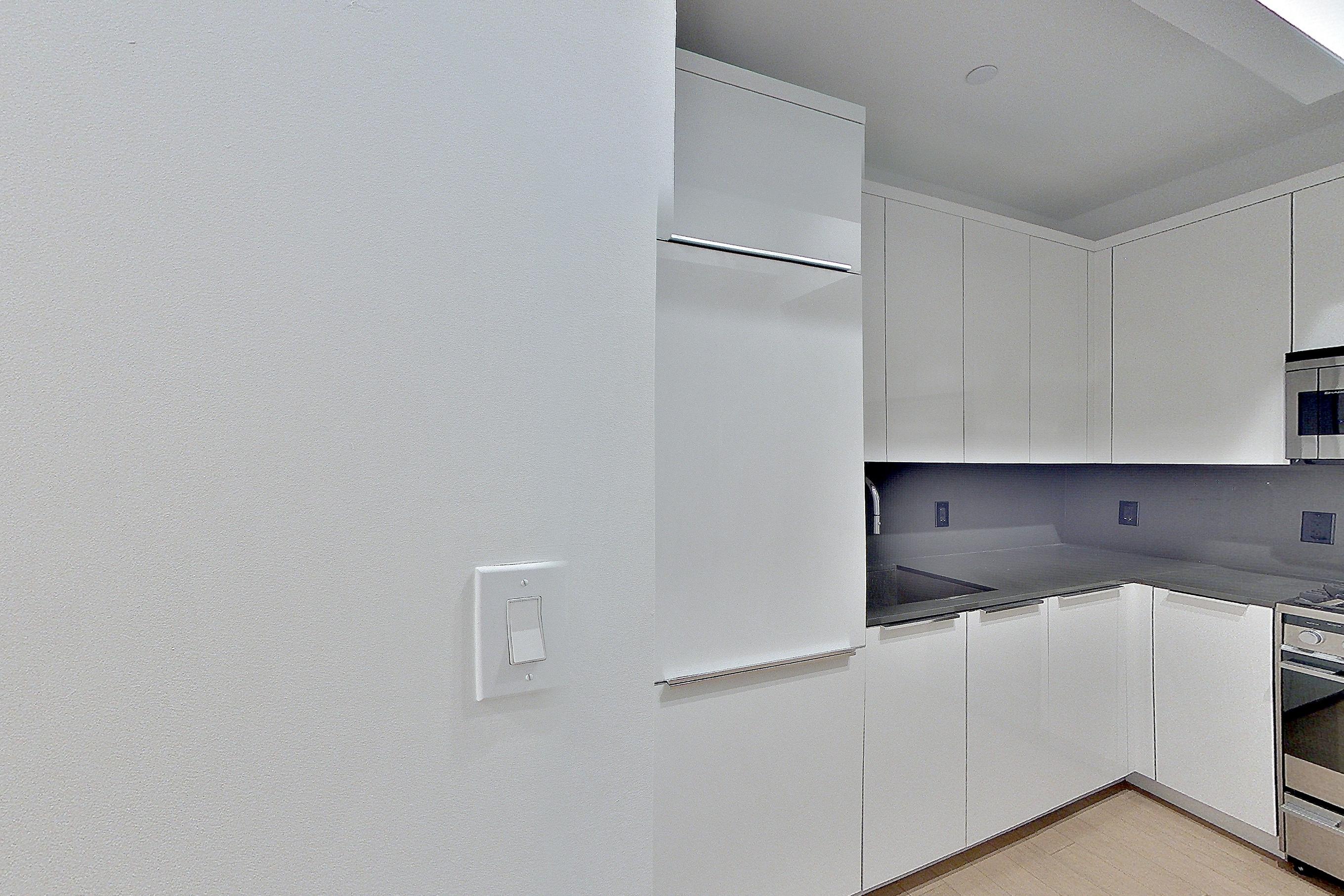 LIVING SPACE CORNER 2