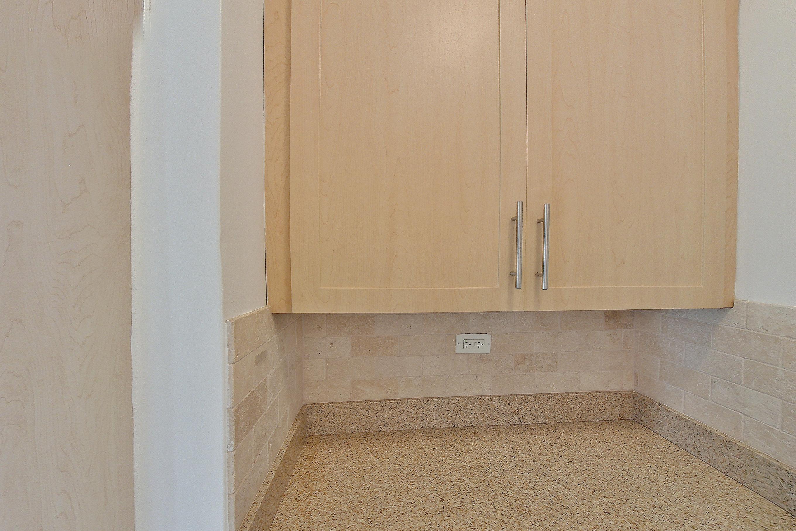 KITCHEN HALLWAY