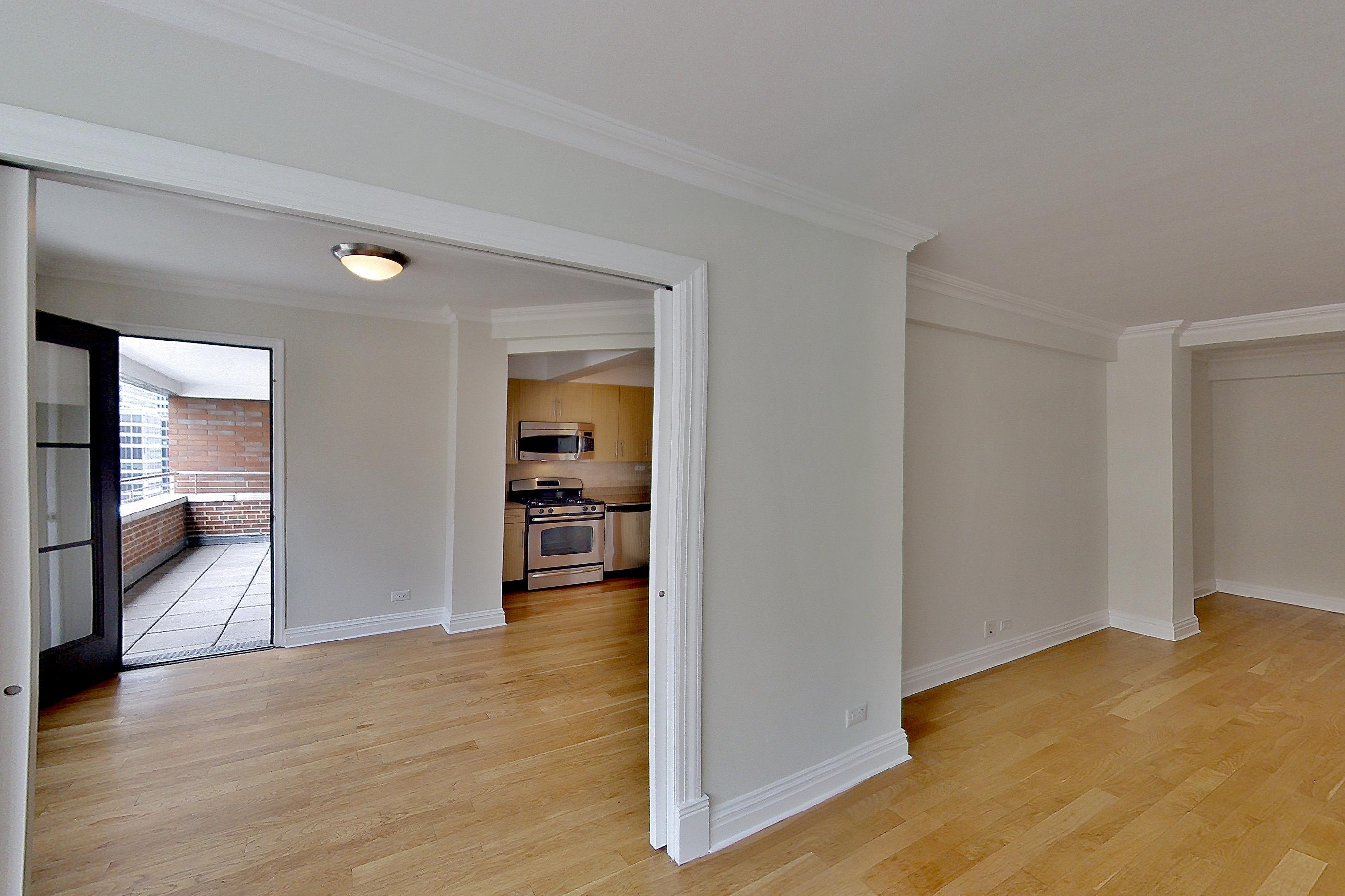 LIVING ROOM A