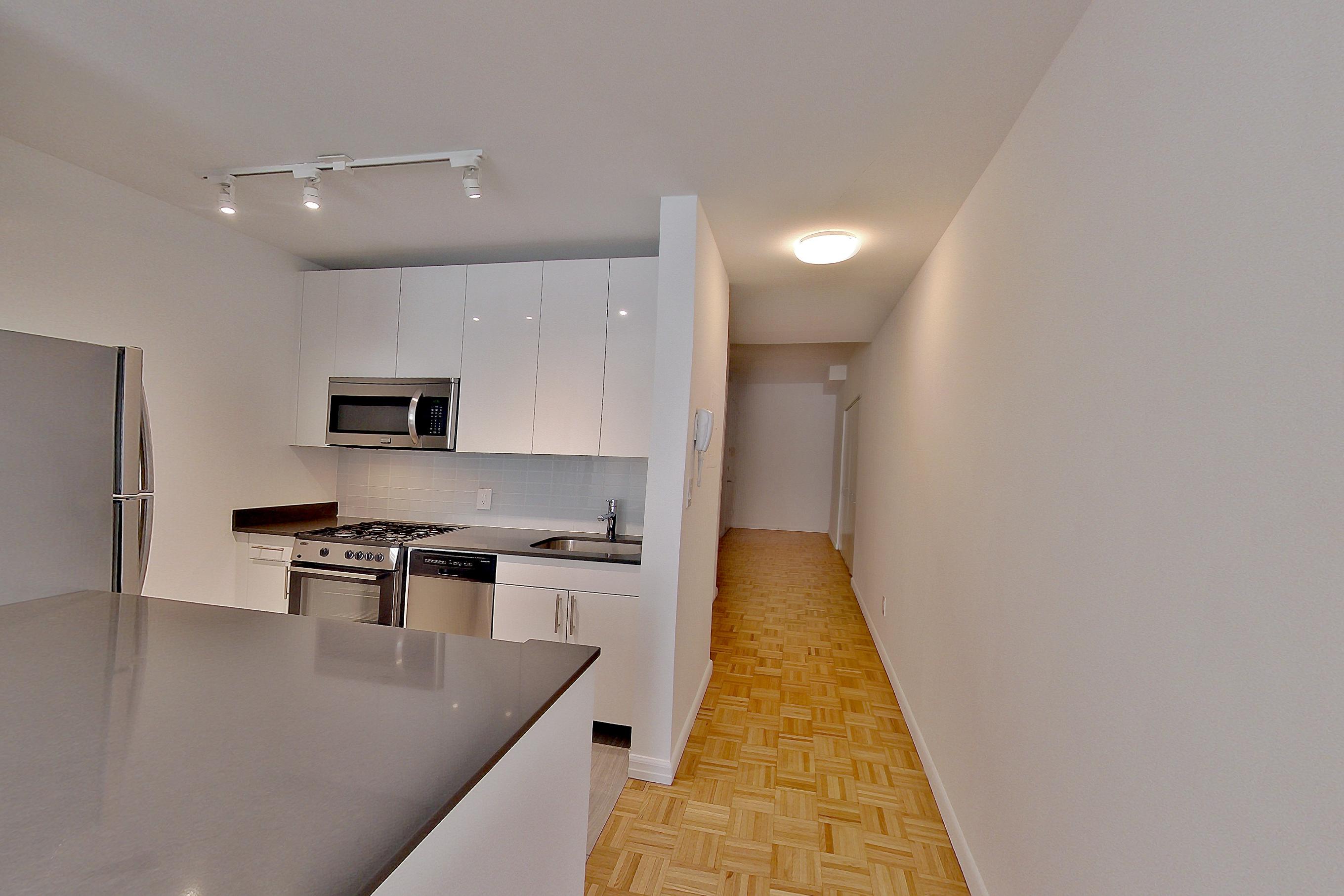 LIVING SPACE CORNER 4