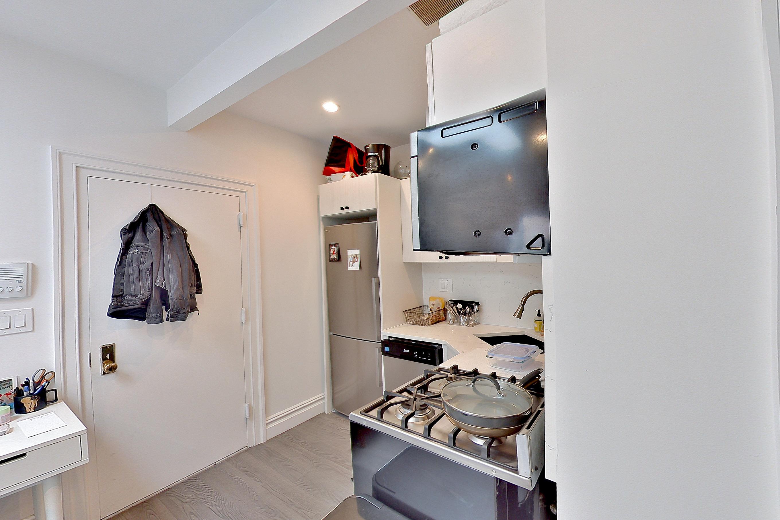 LIVING ROOM NOOK CLOSET