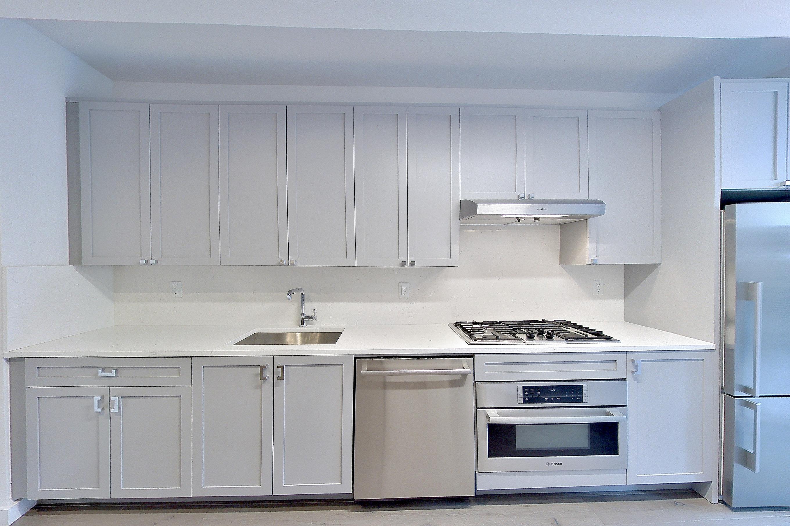 KITCHEN CLOSET