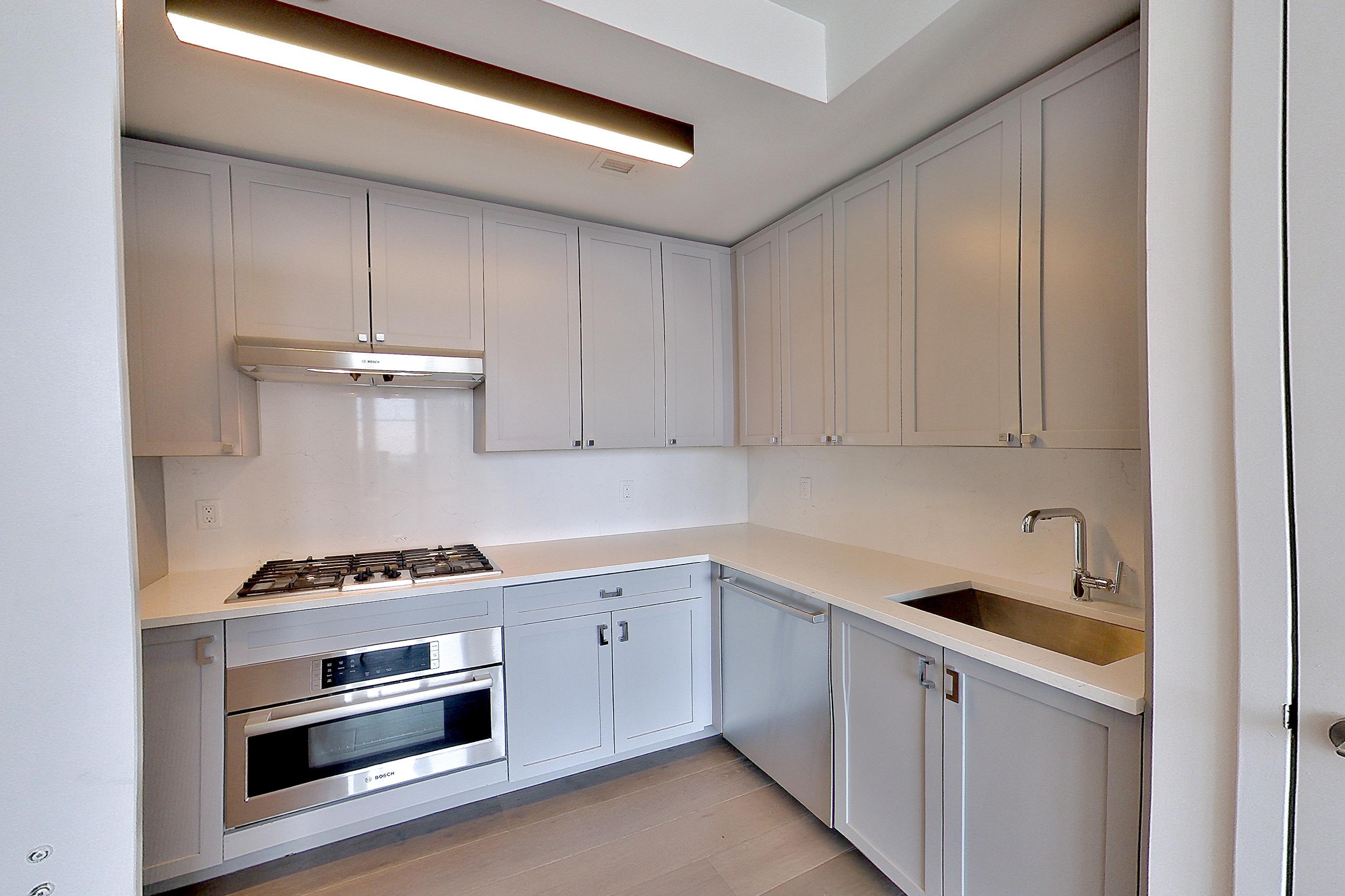 KITCHEN CLOSET 2