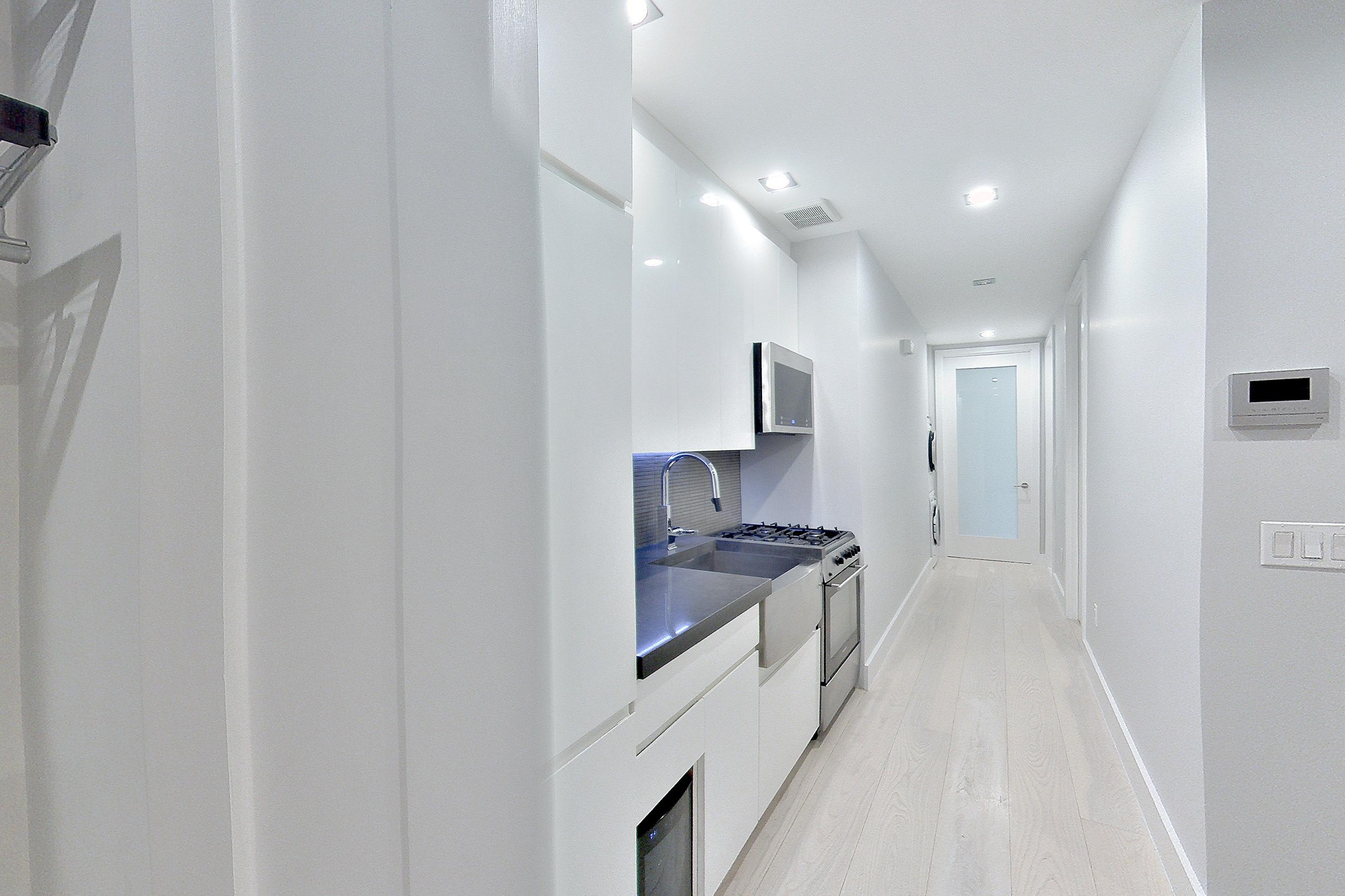 LIVING ROOM CLOSET