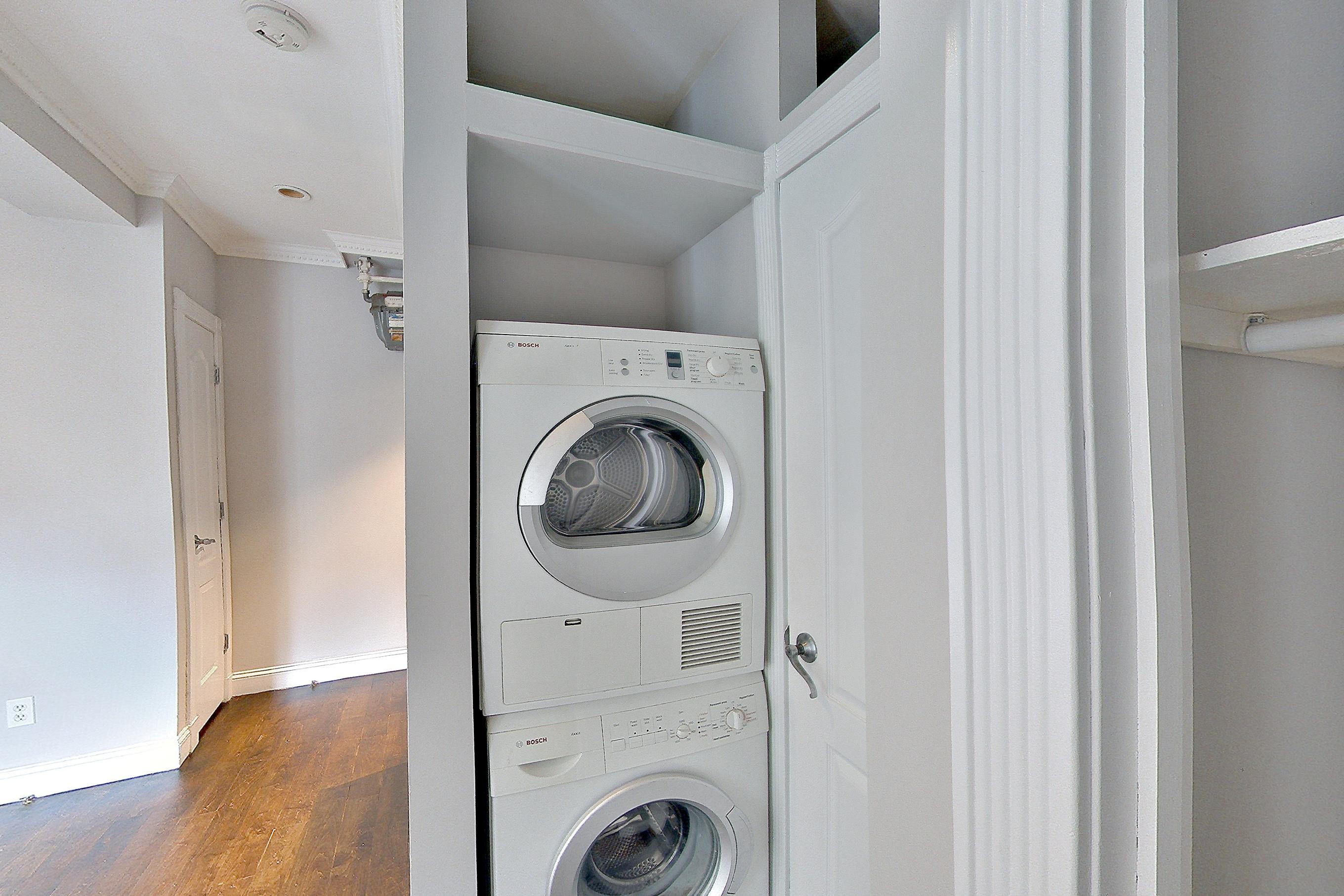 LIVING ROOM CLOSET 2
