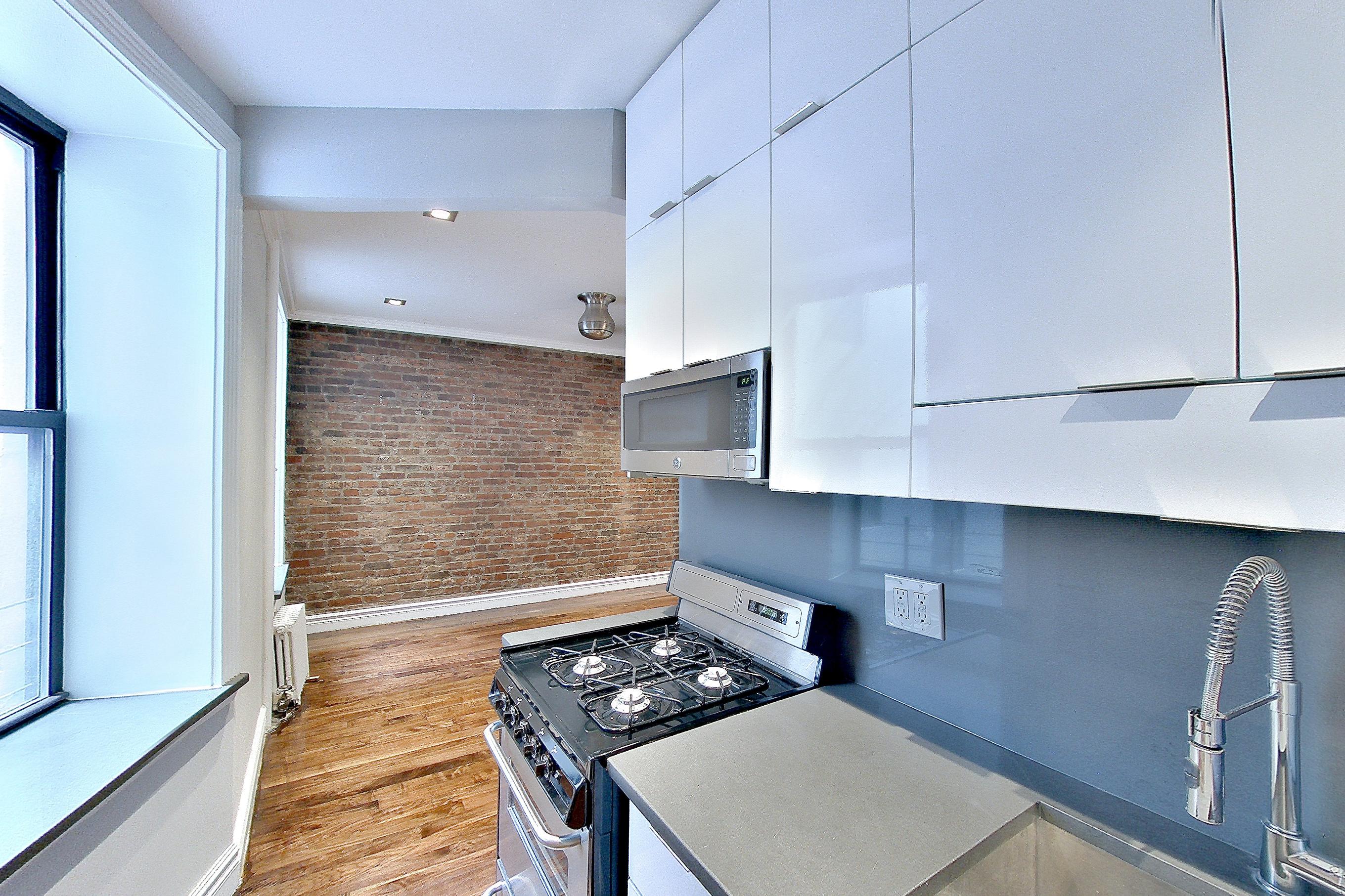KITCHEN AND LAUNDRY