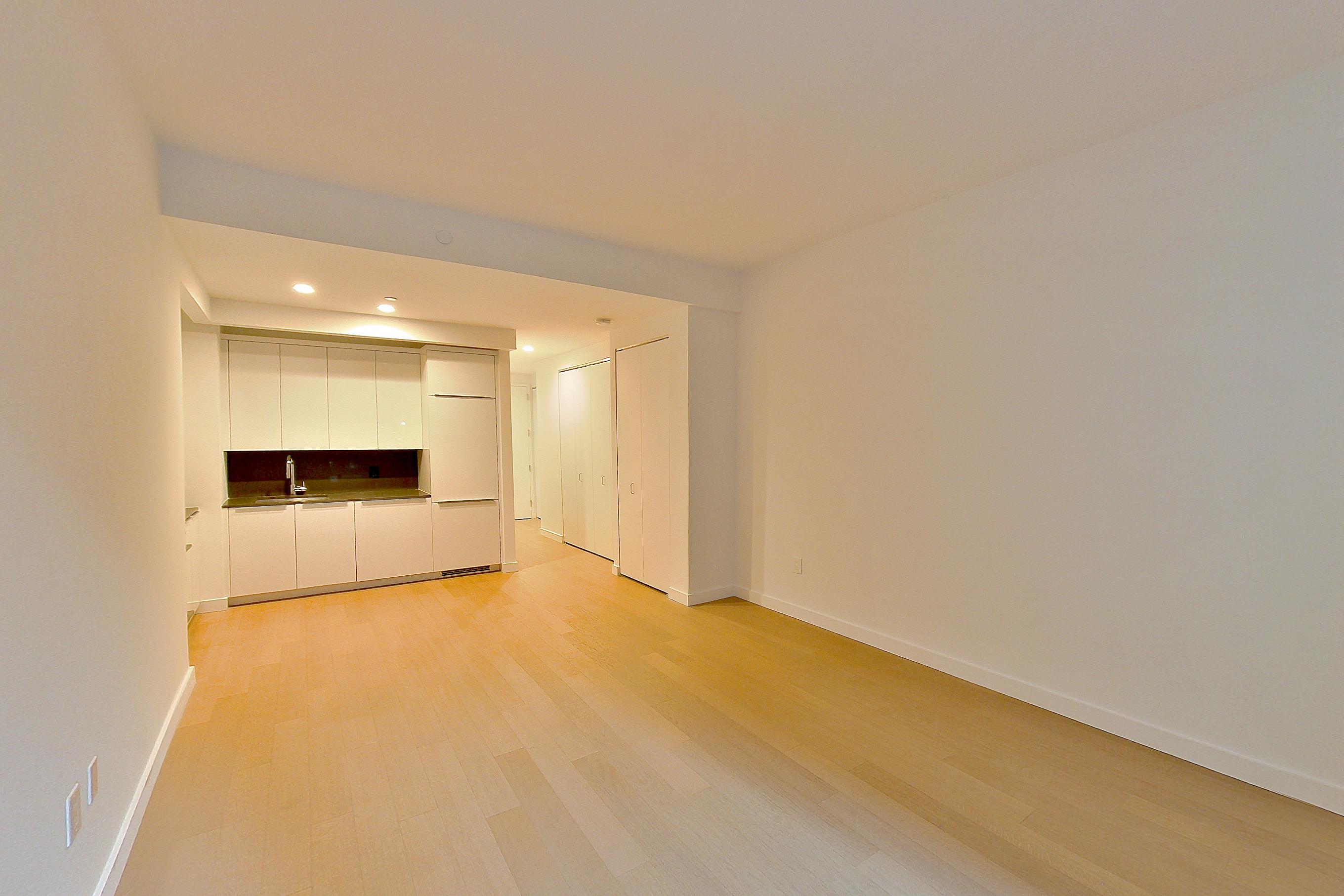 LIVING SPACE CORNER