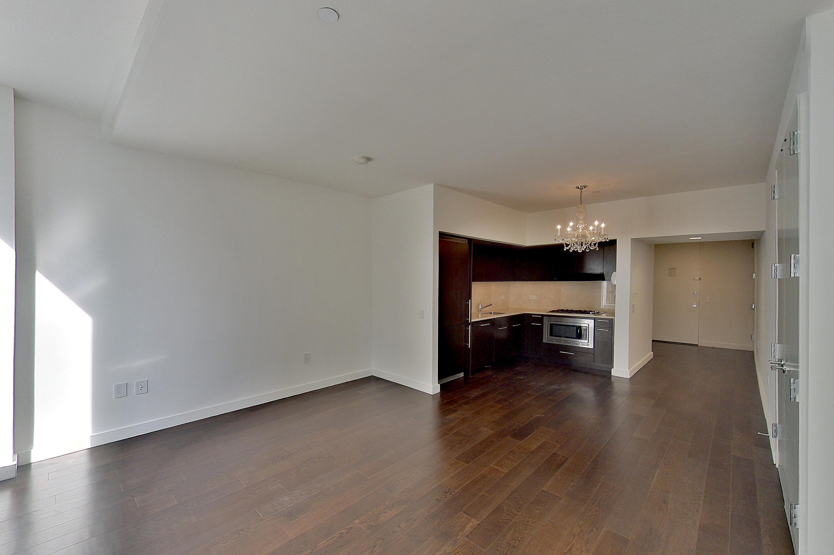 LIVING SPACE CORNER