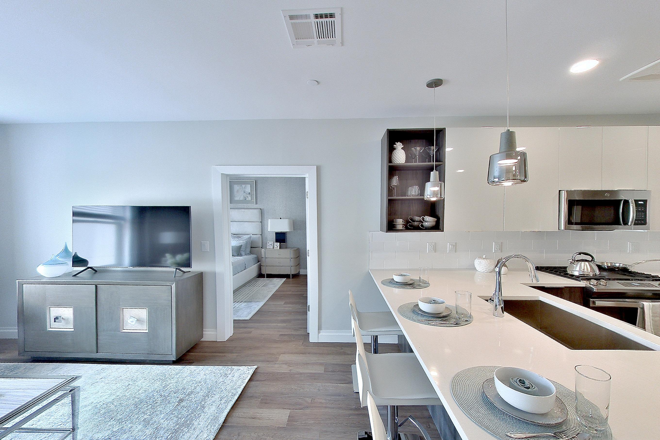 DINING COUNTER