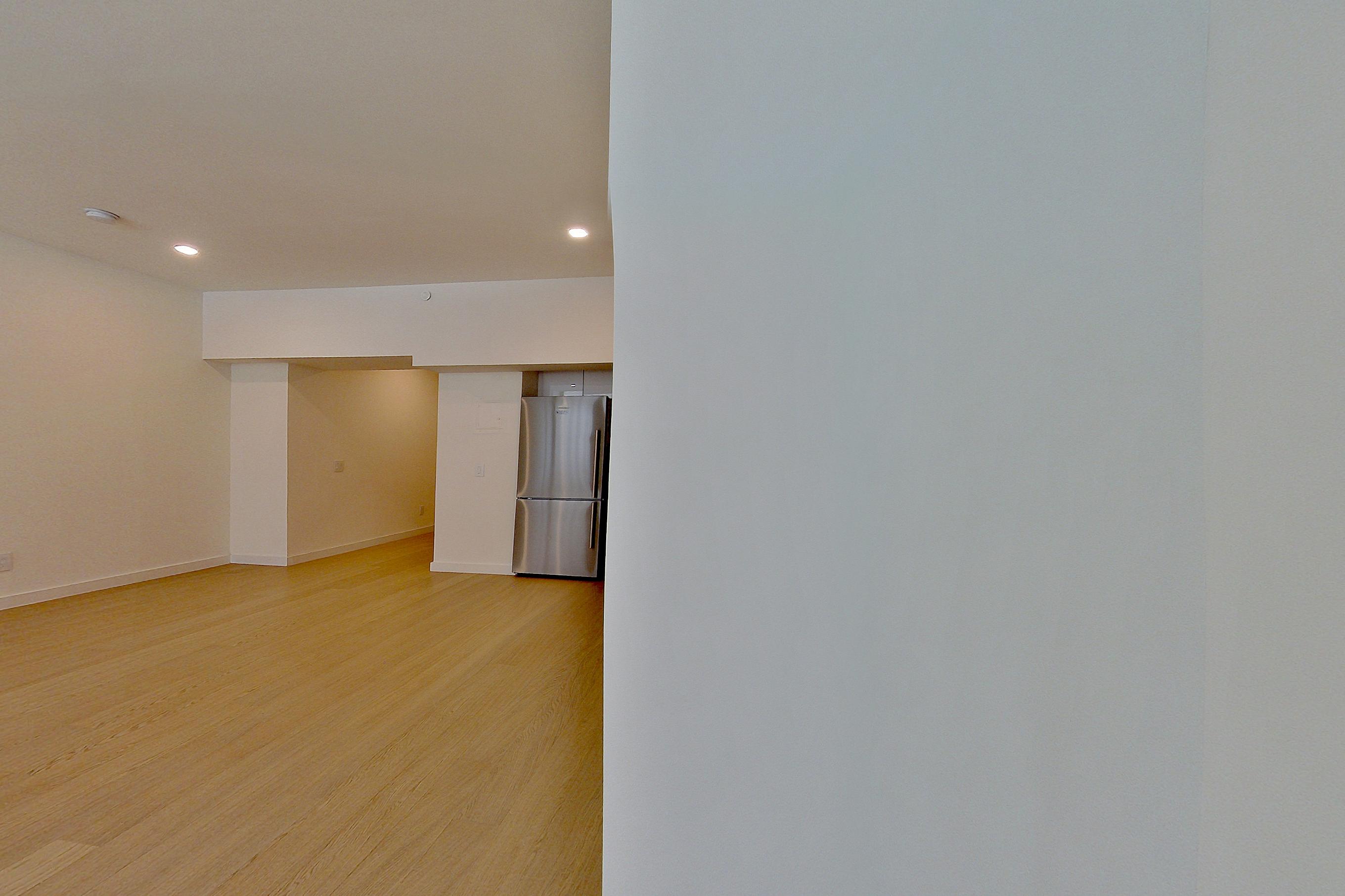 LIVING SPACE CORNER 3