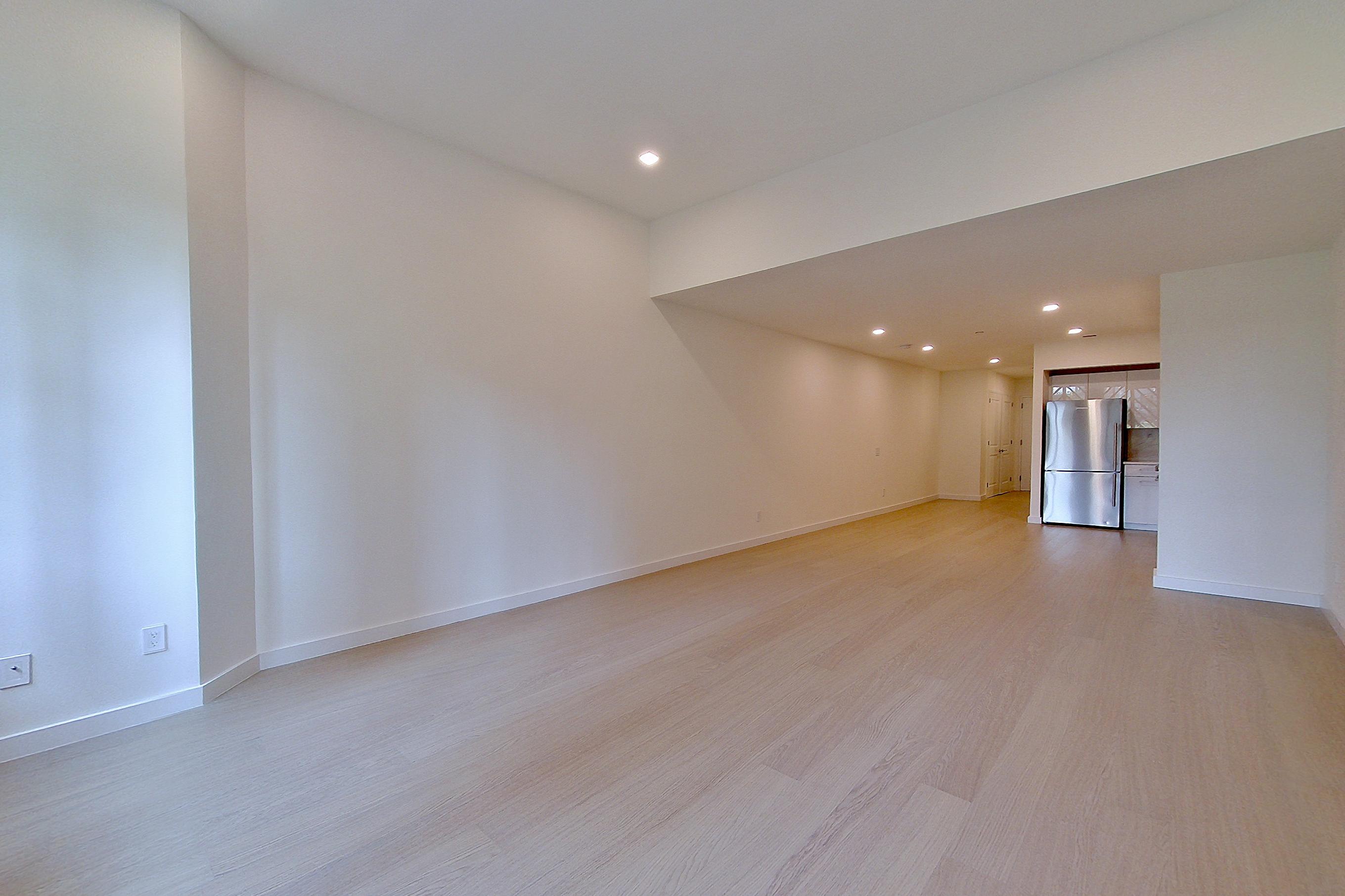 LIVING SPACE CORNER 2