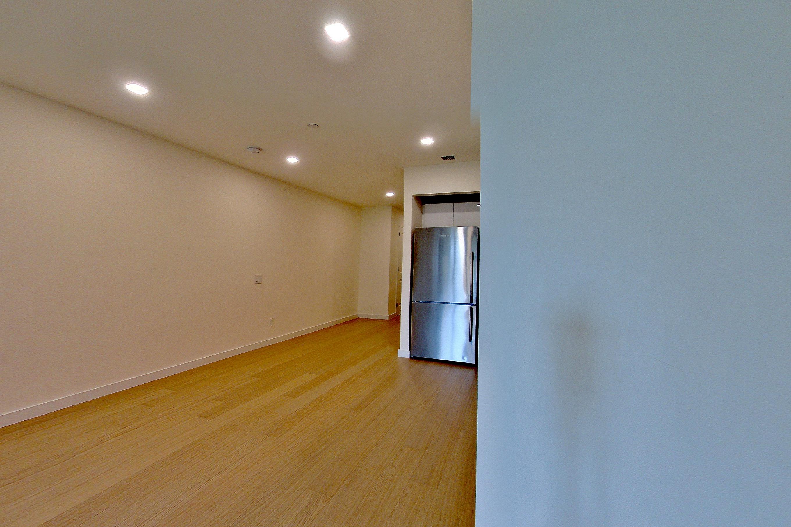 LIVING SPACE CORNER 3