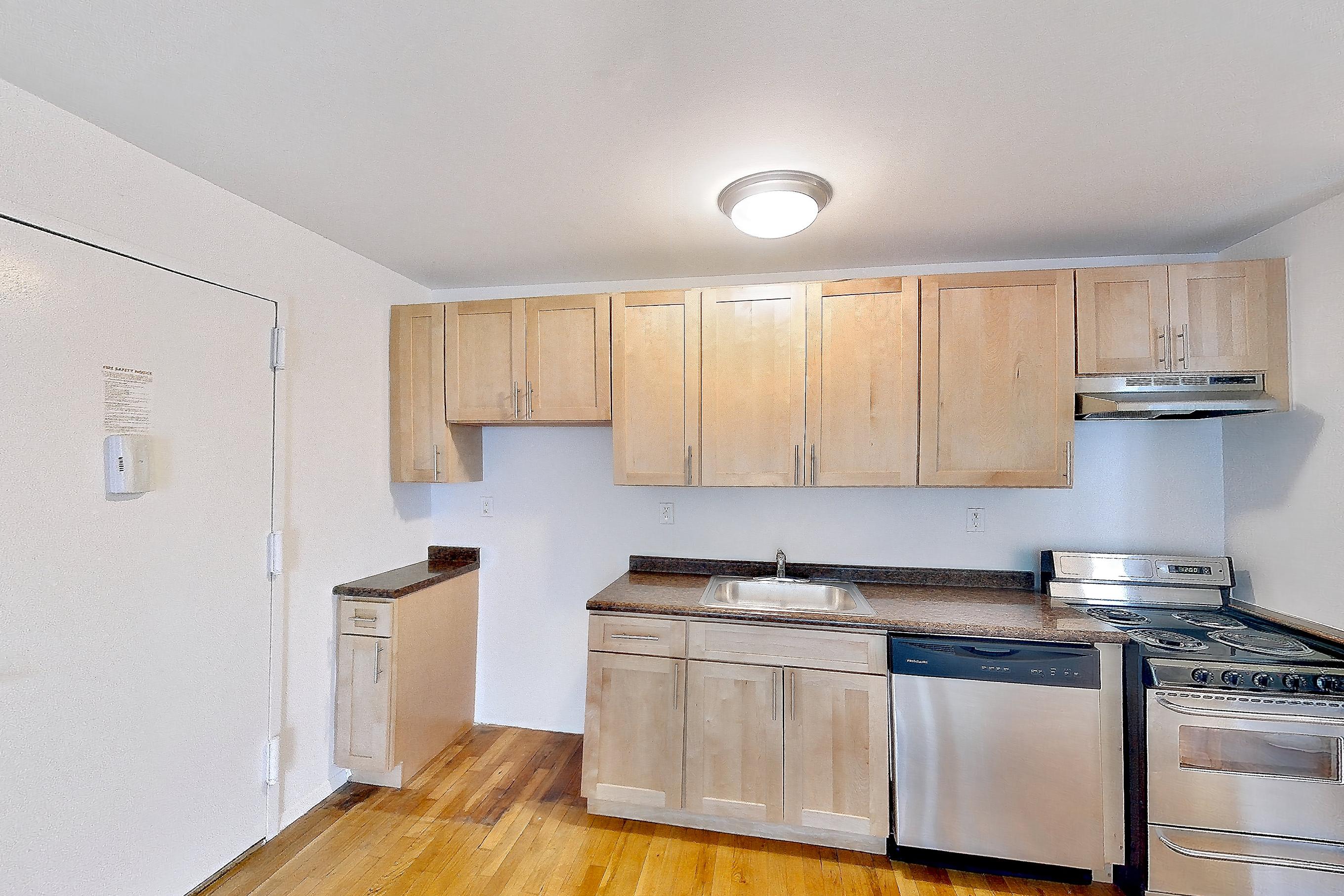 LIVING AND KITCHEN