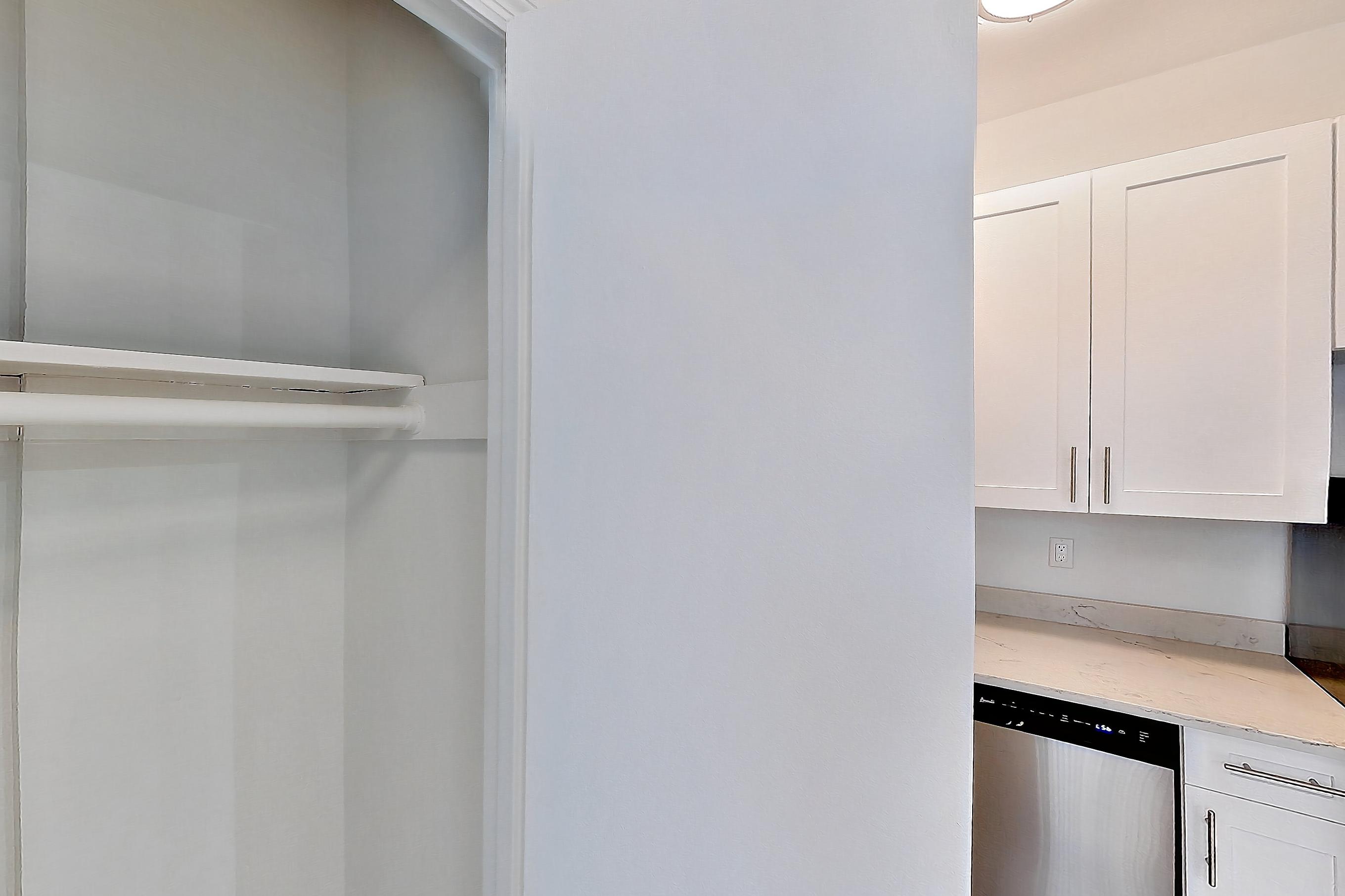 LIVING ROOM CLOSET 1