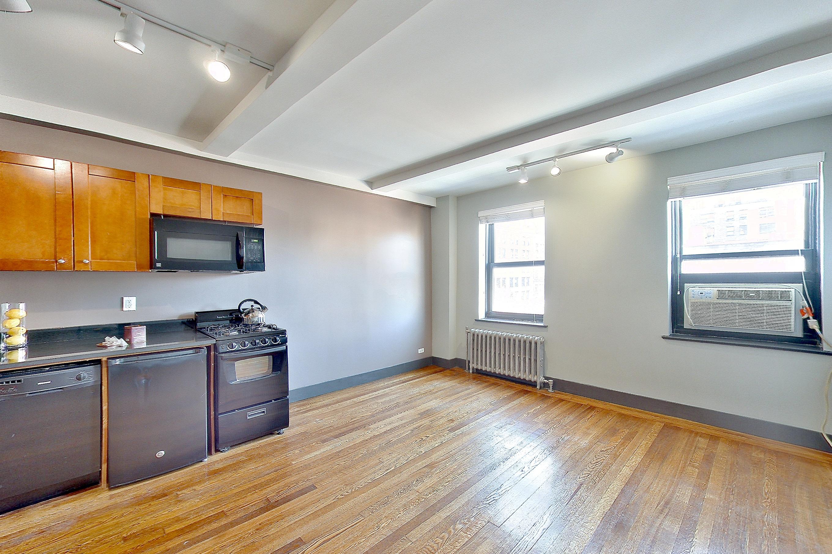 LIVING SPACE 1