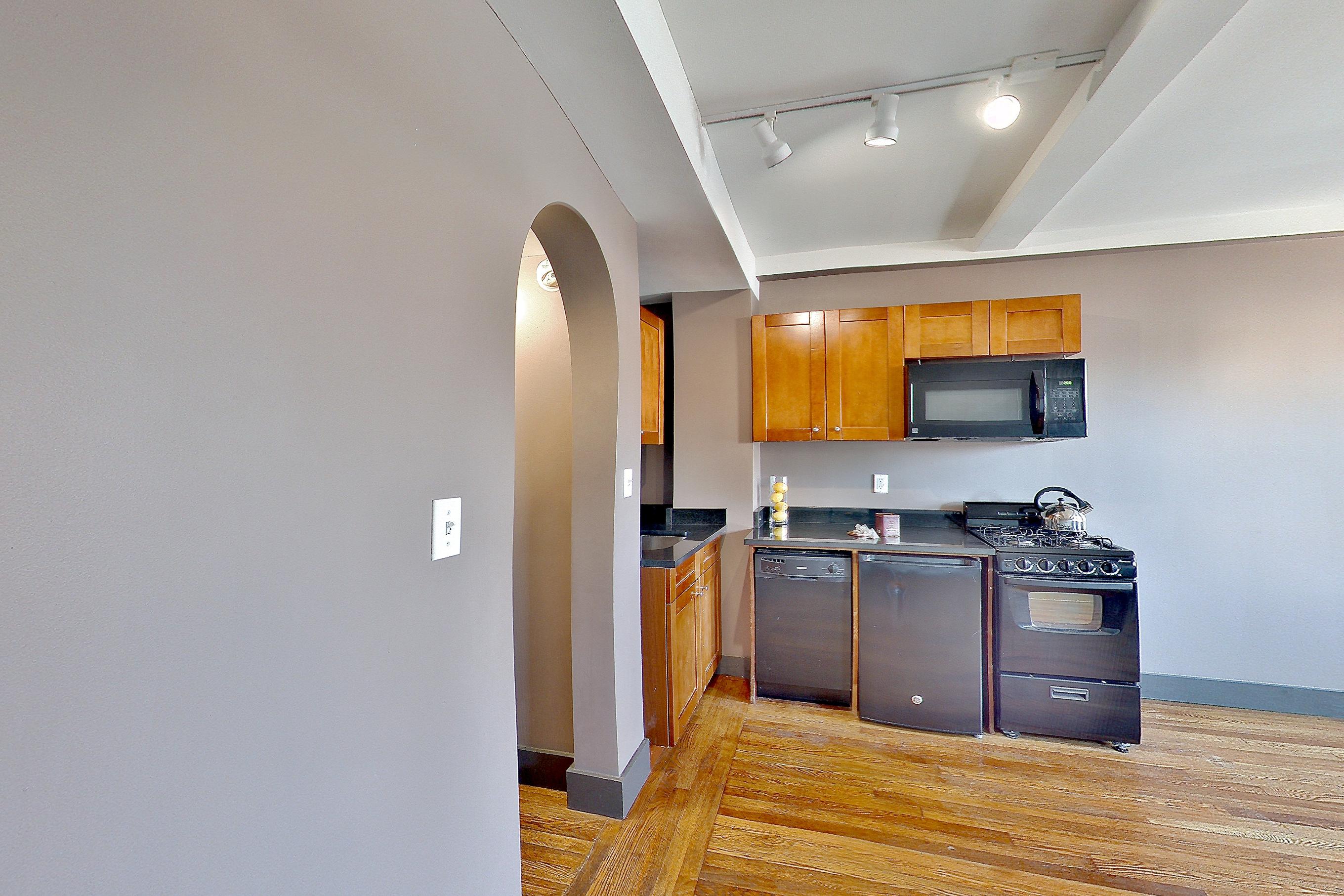 LIVING SPACE 1