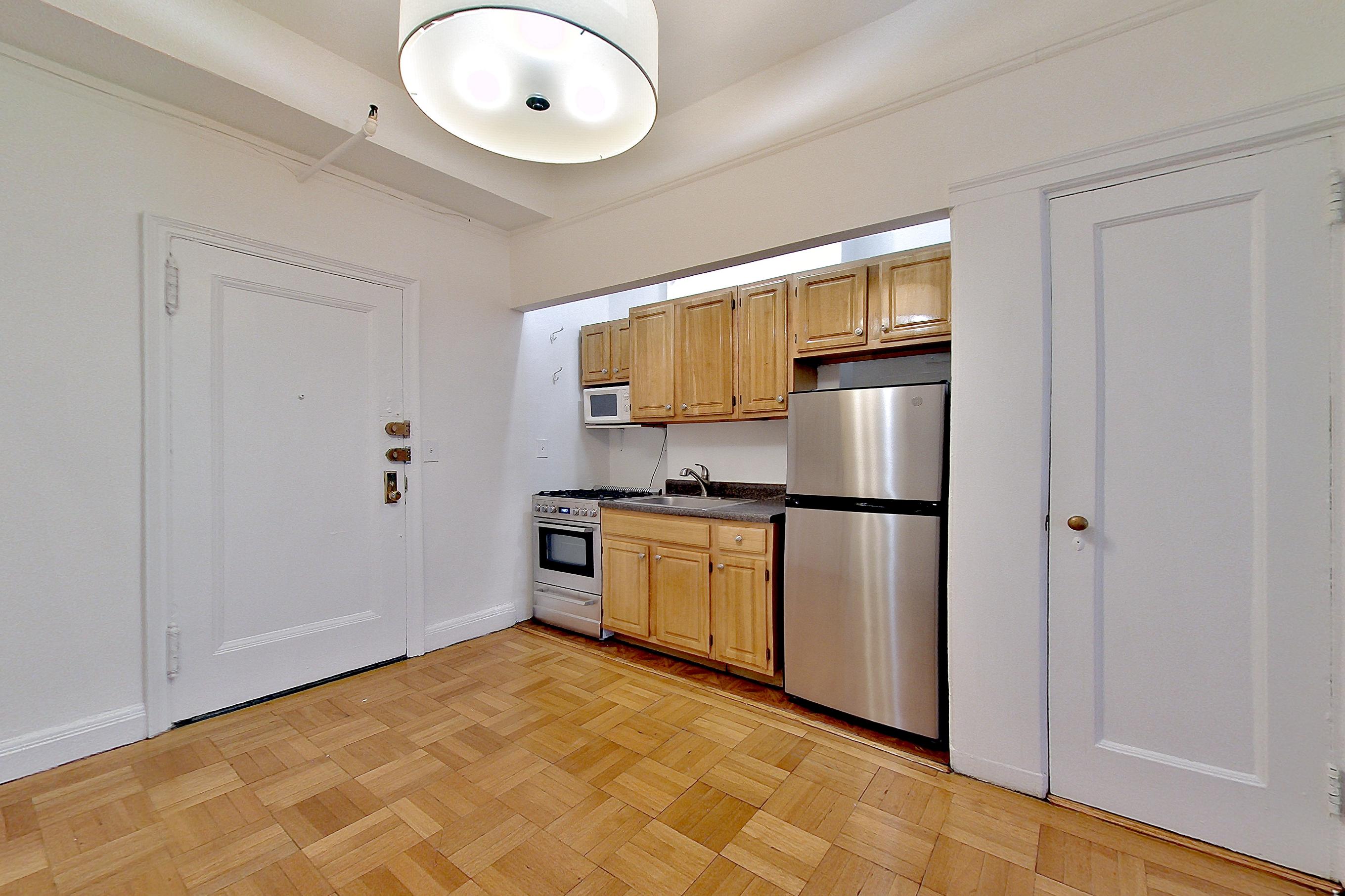 KITCHEN CORNER