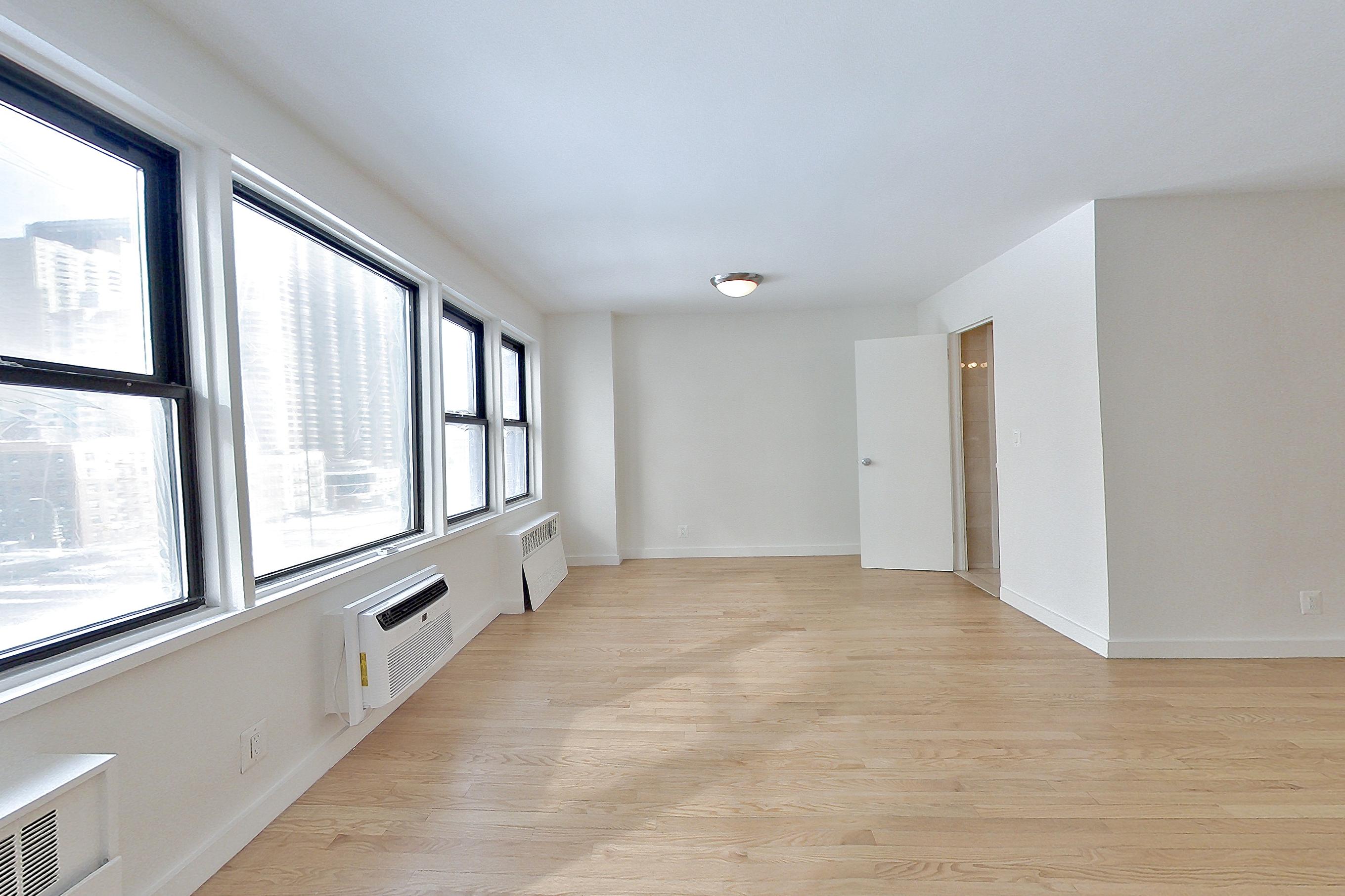LIVING SPACE CORNER 2