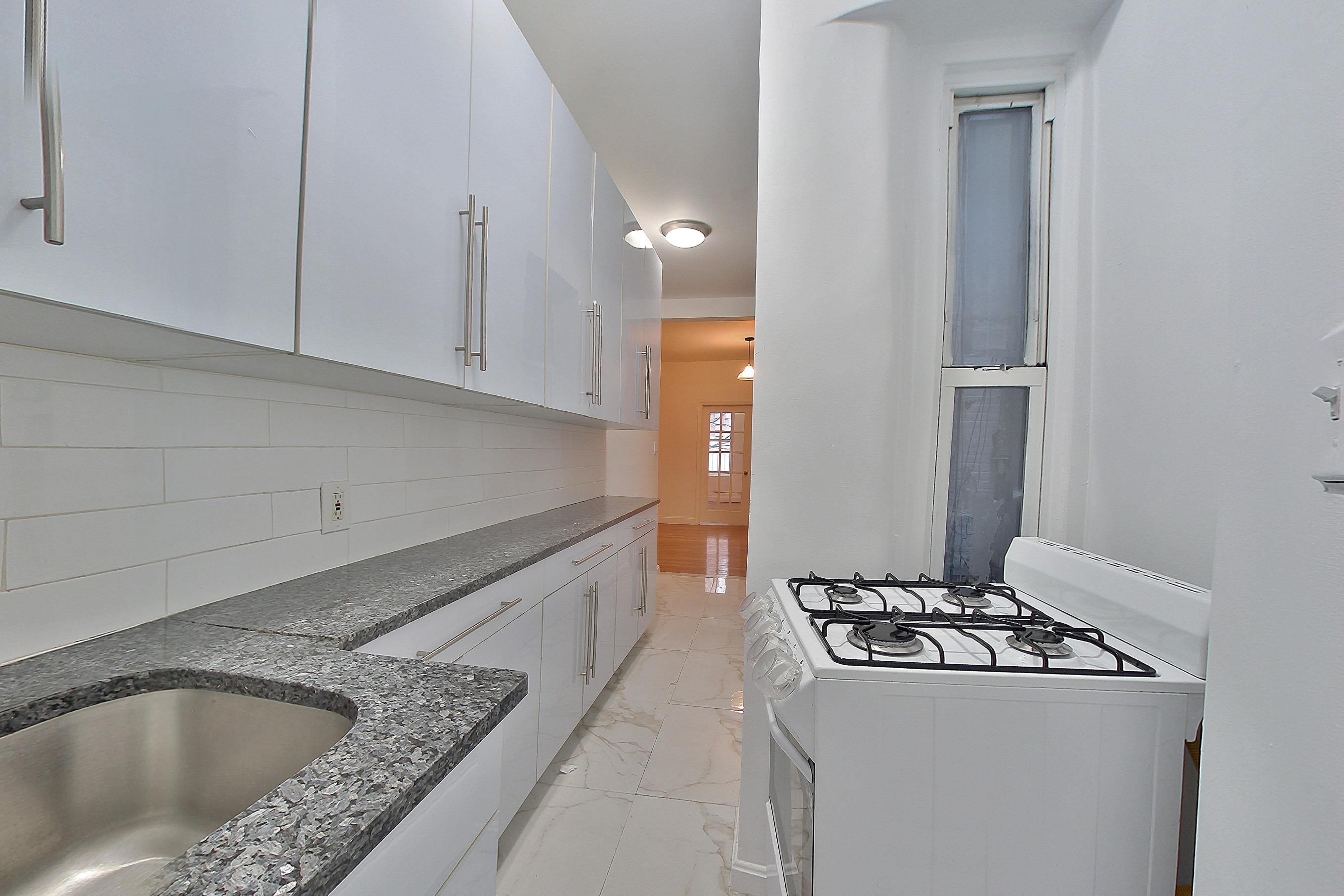 KITCHEN CORNER