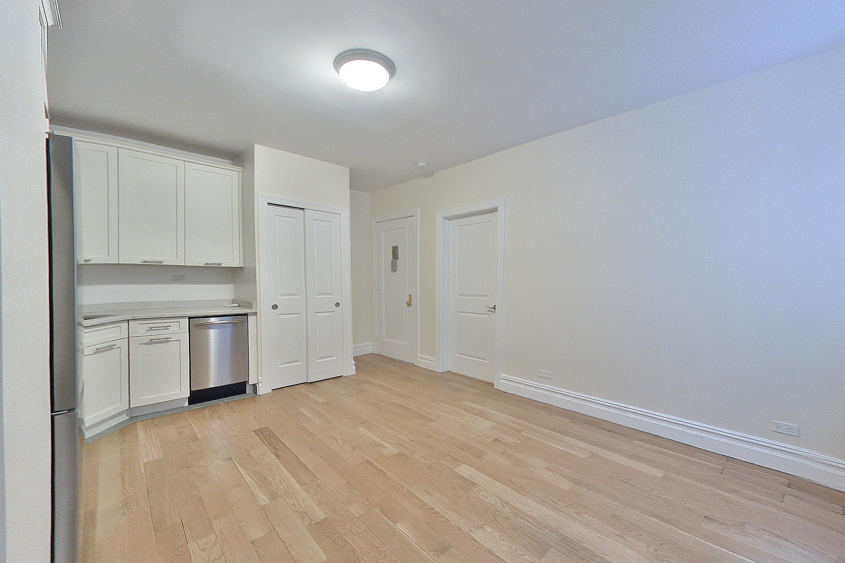 LIVING SPACE CORNER