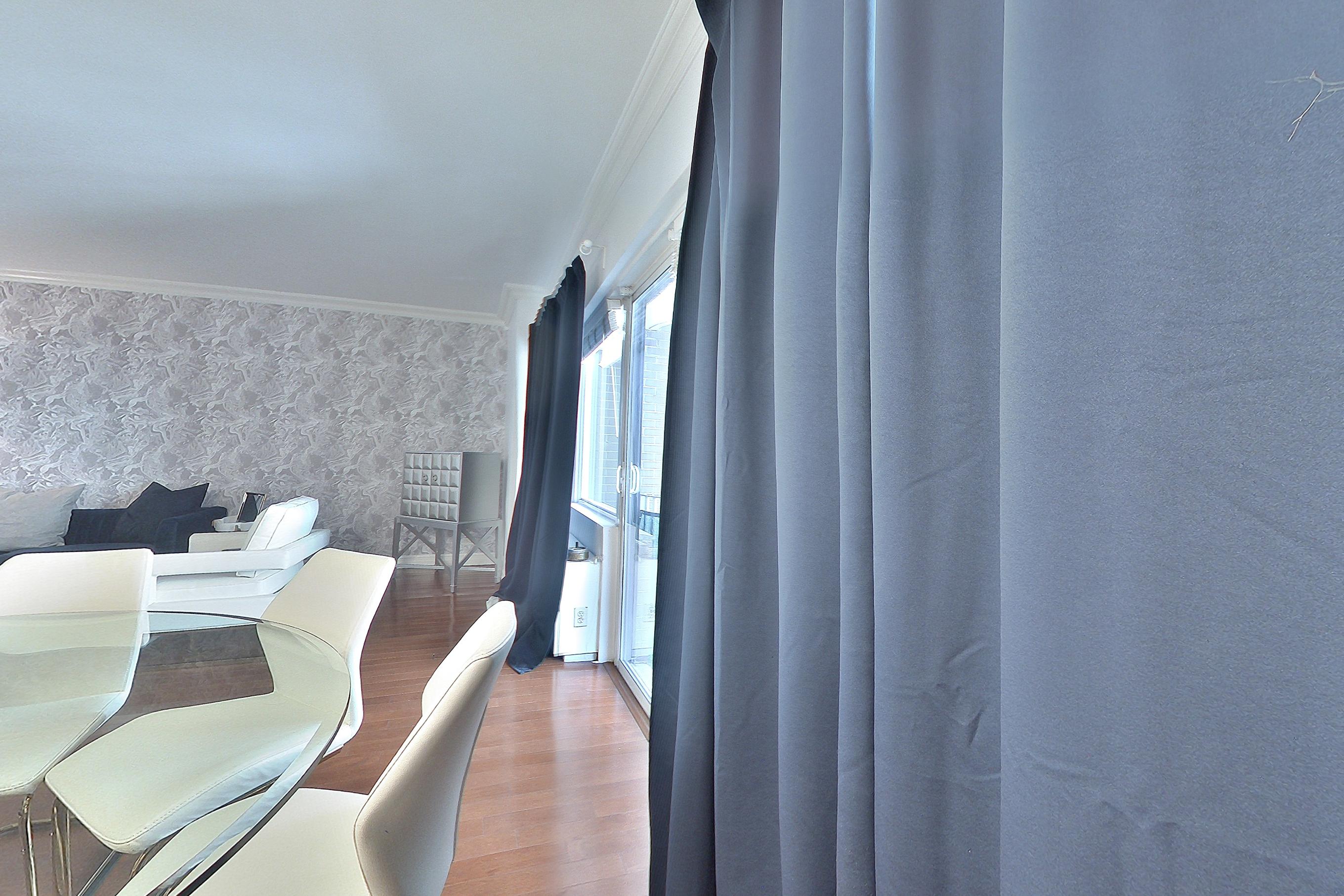 DINING SPACE CORNER