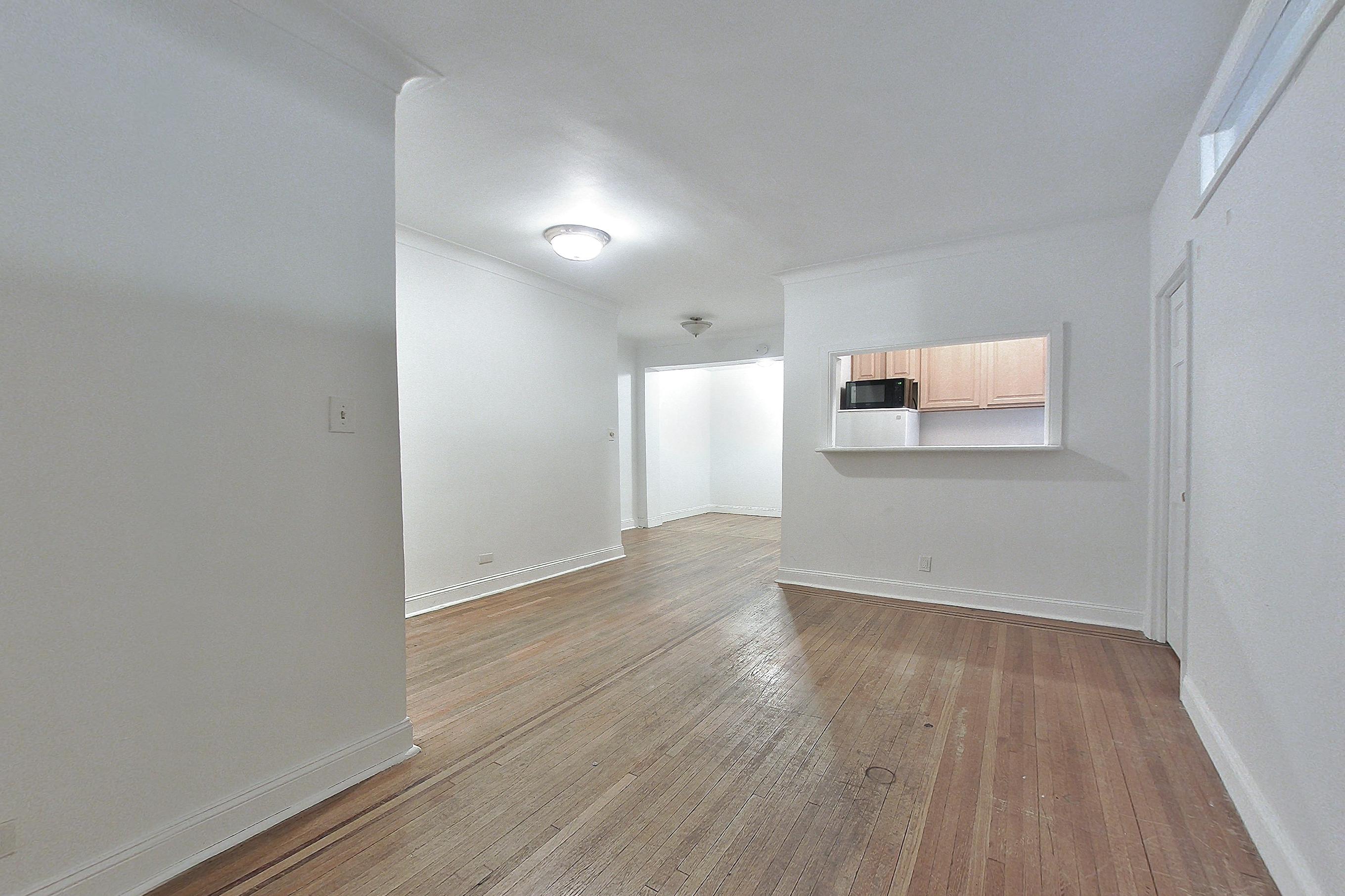 LIVING SPACE CORNER 2