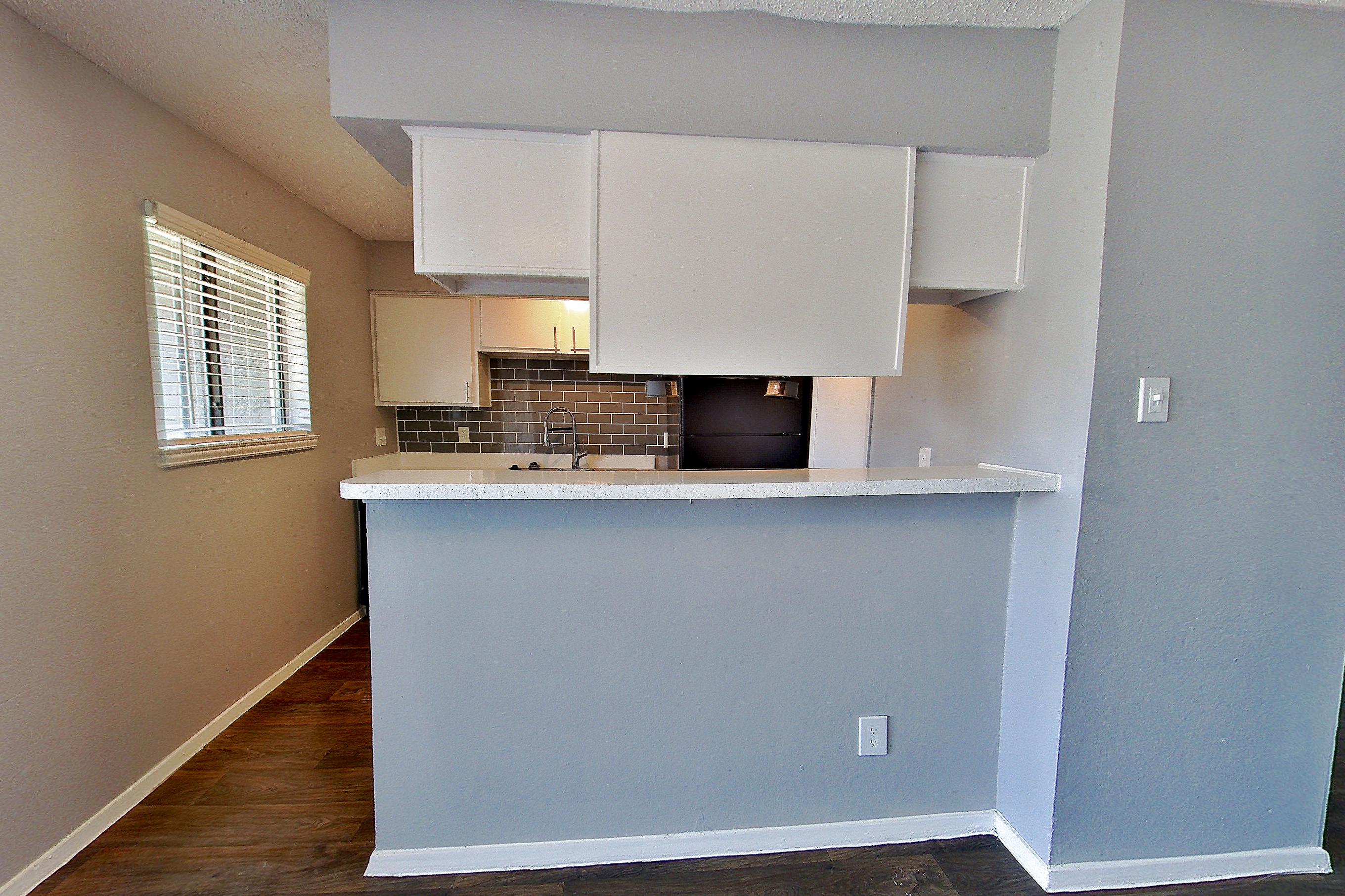 DINING ROOM (representative of this floor plan)