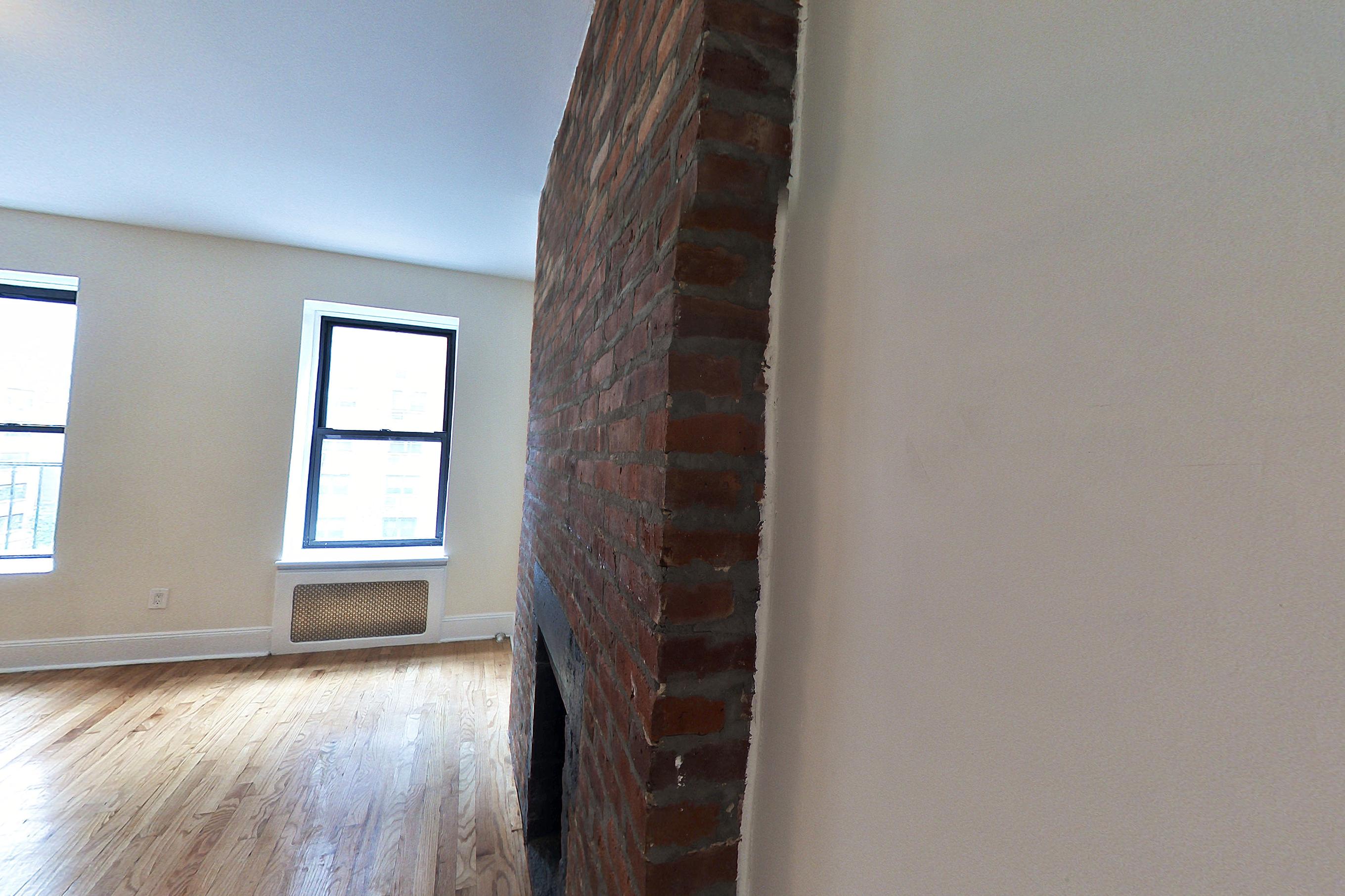 LIVING SPACE CORNER