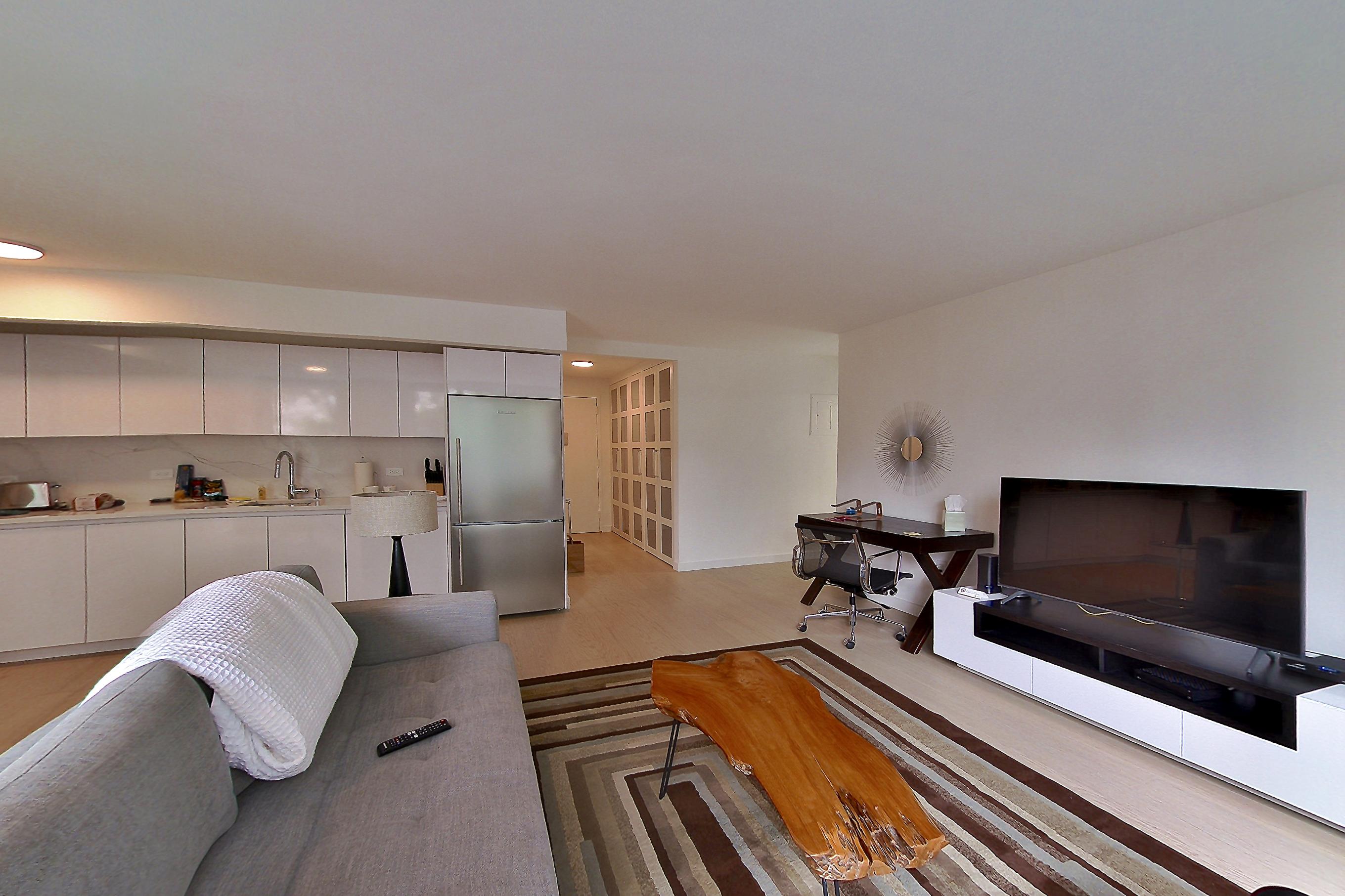 LIVING SPACE CORNER 2
