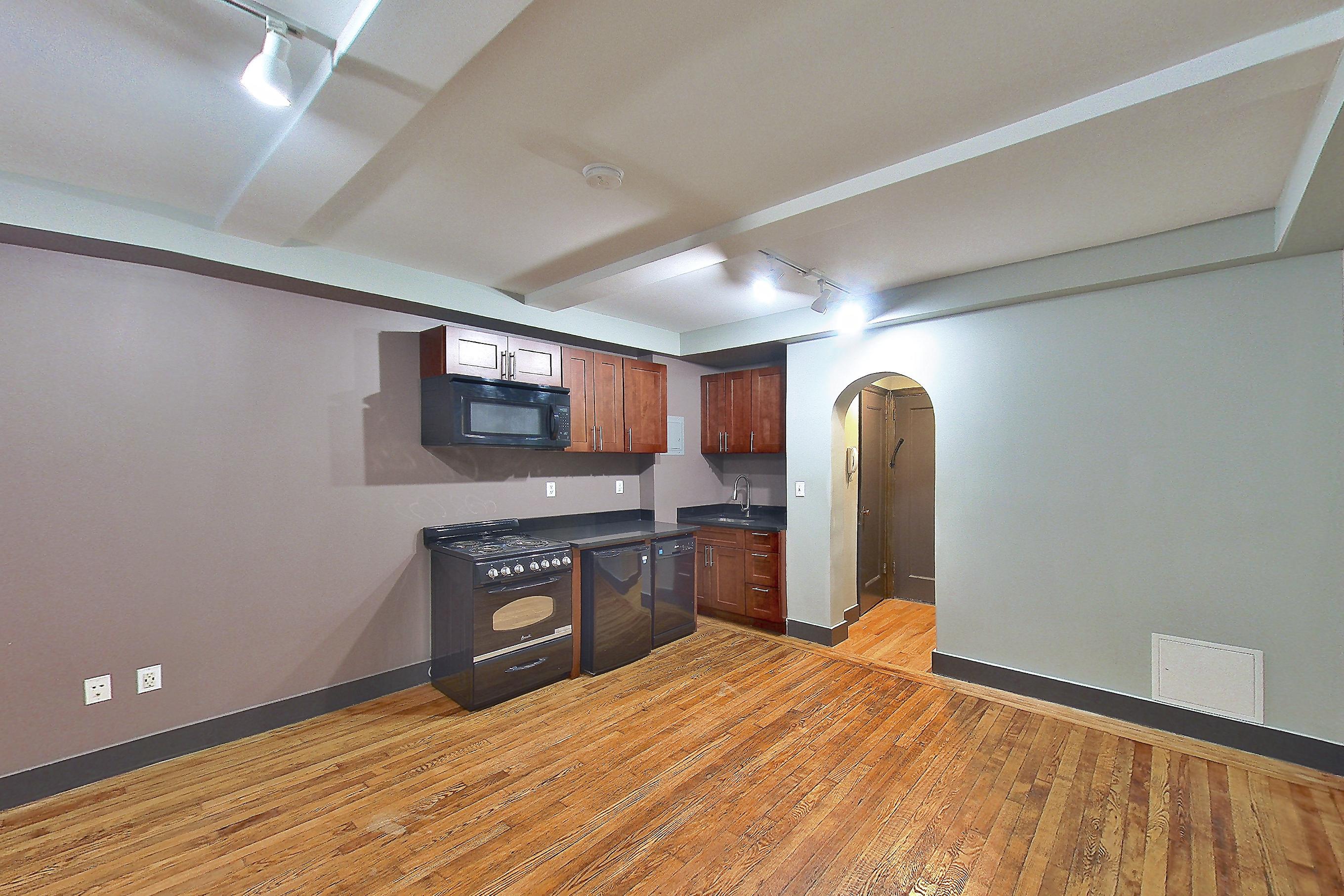 LIVING SPACE 1
