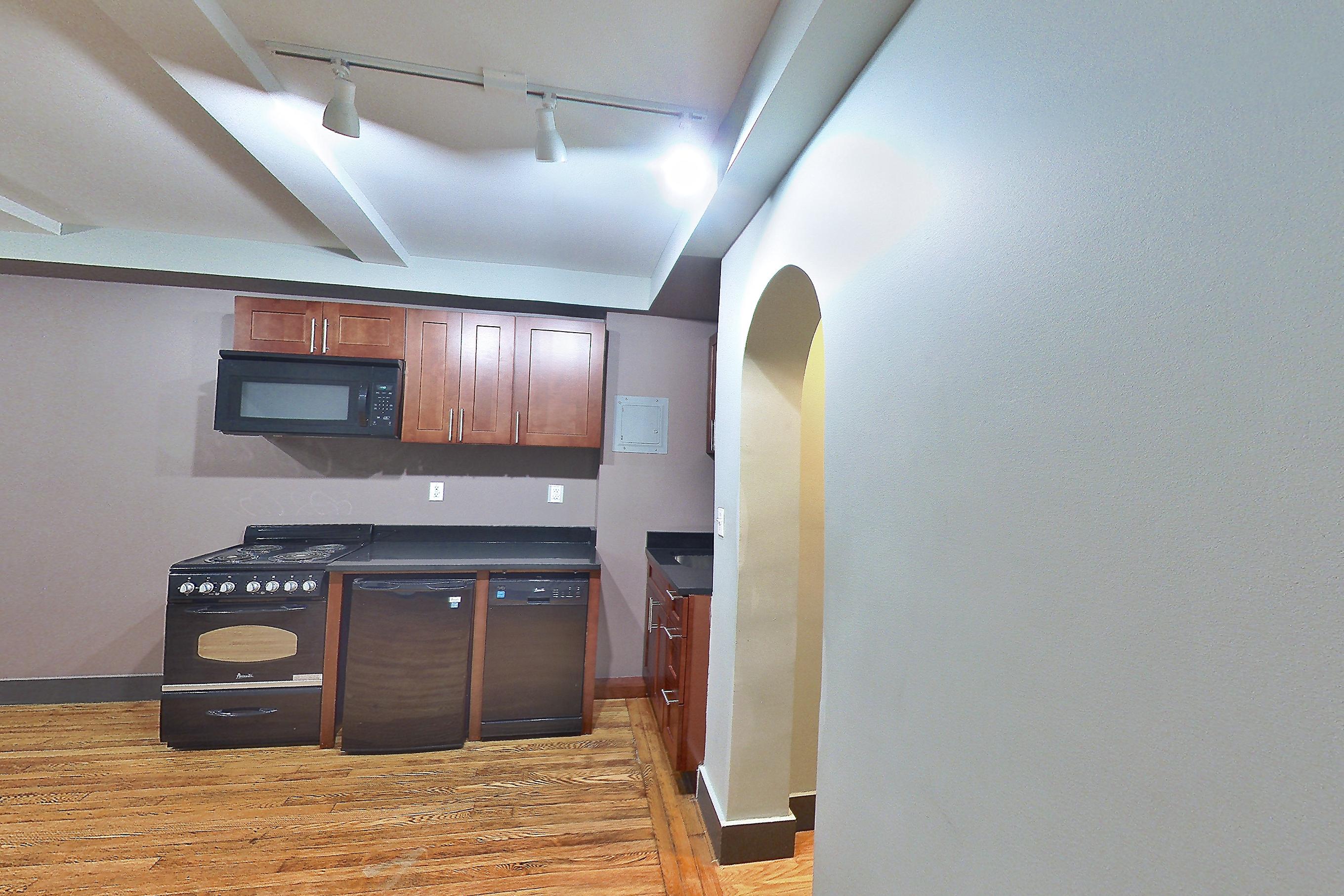 LIVING SPACE 2