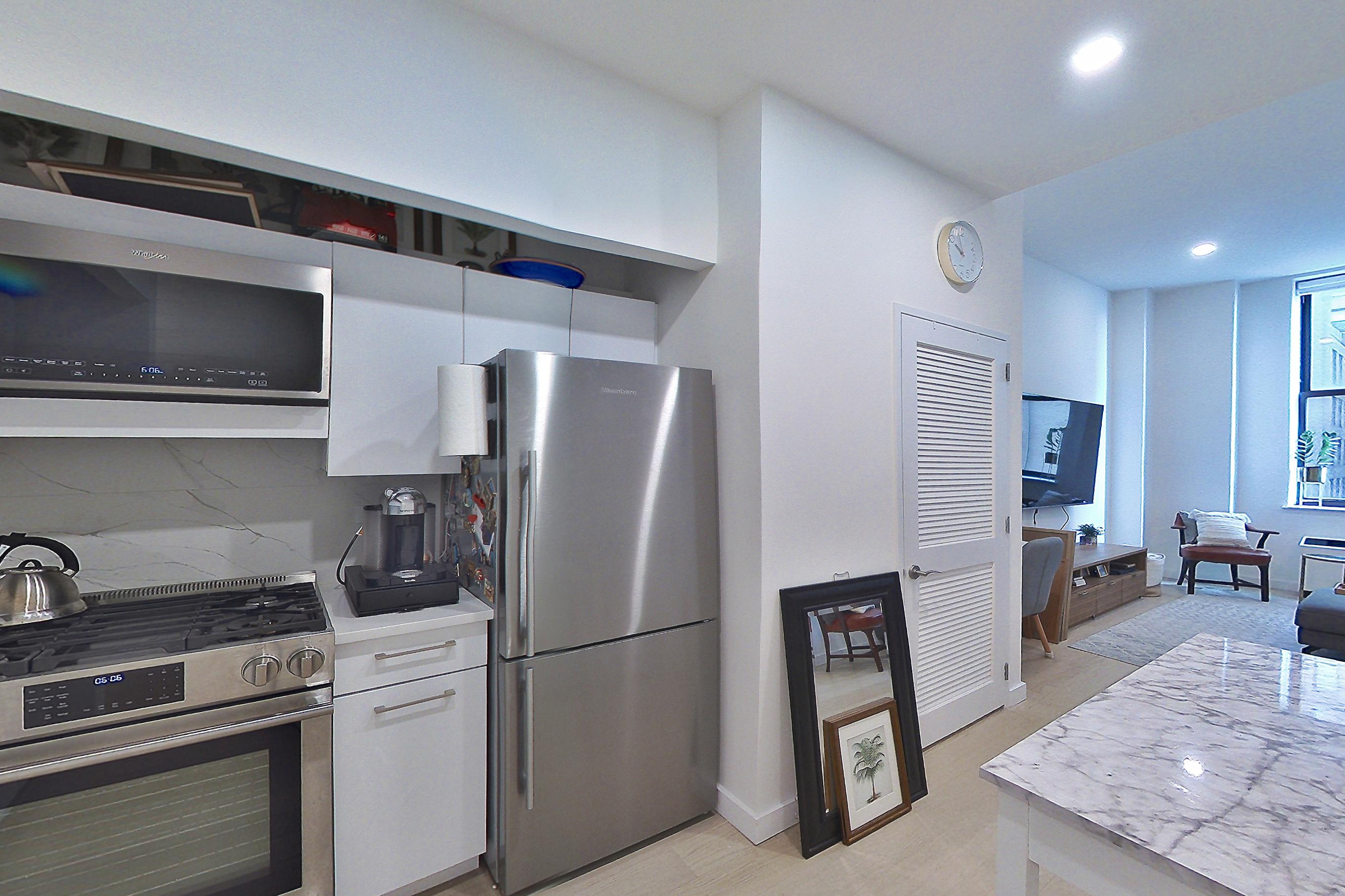 KITCHEN 1