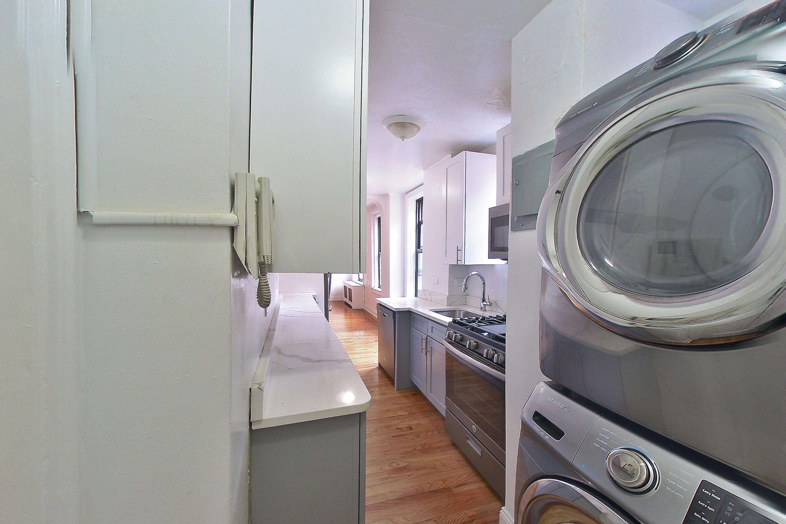 KITCHEN REAR