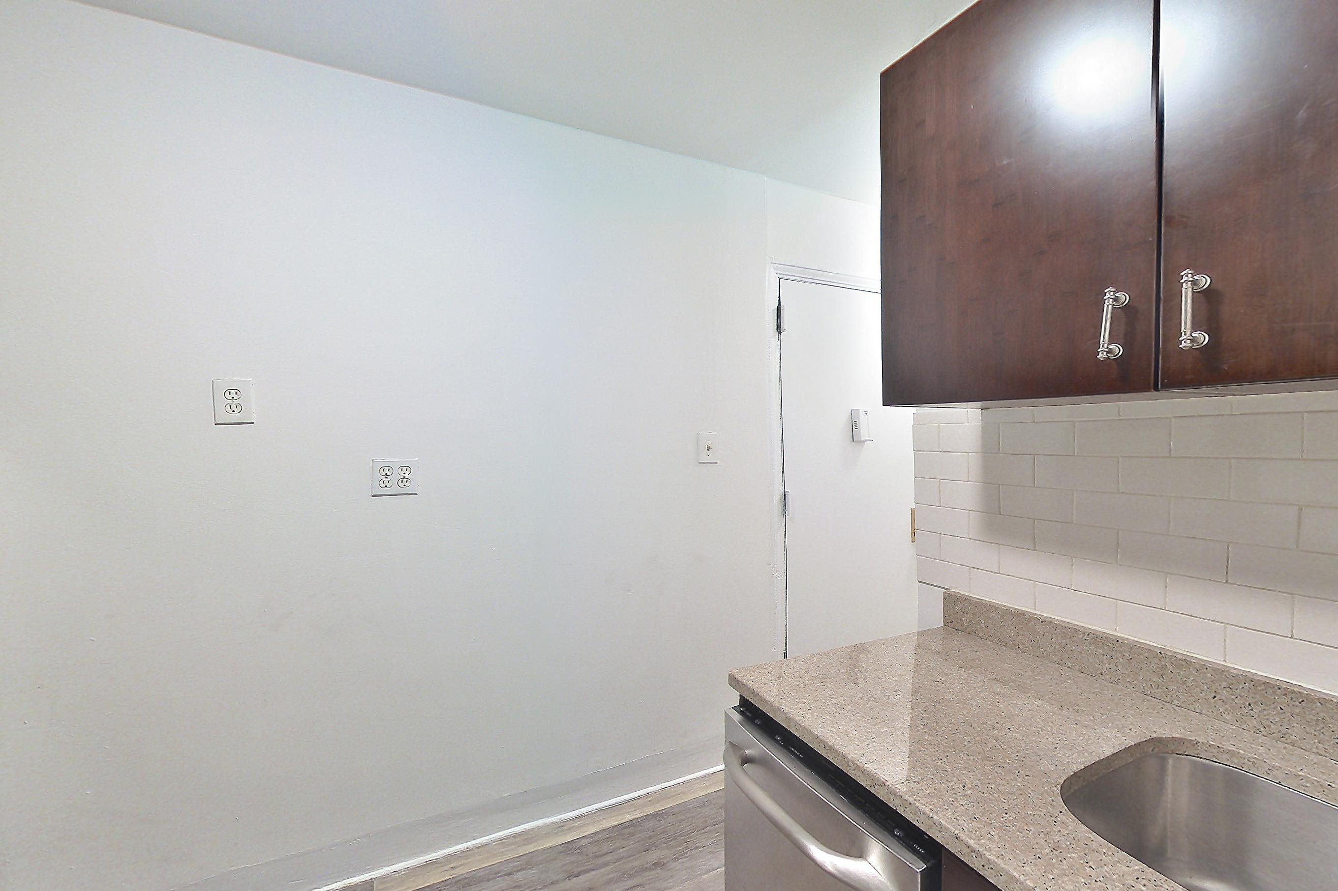 KITCHEN CORNER