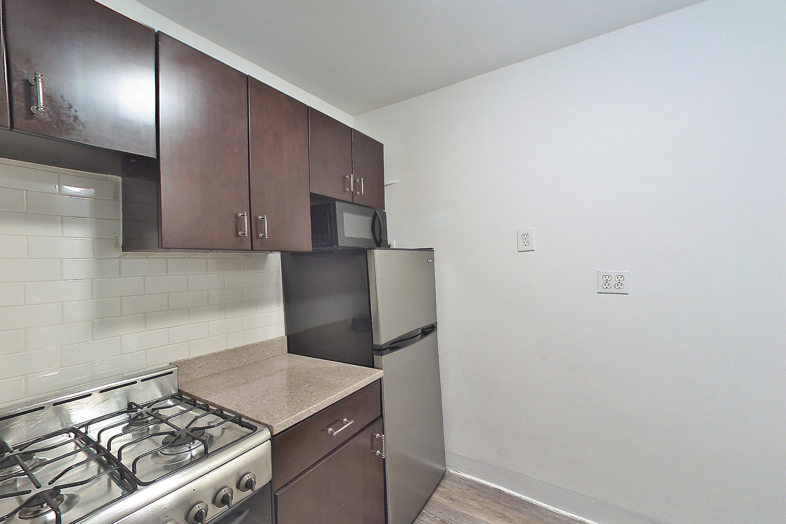 KITCHEN CORNER