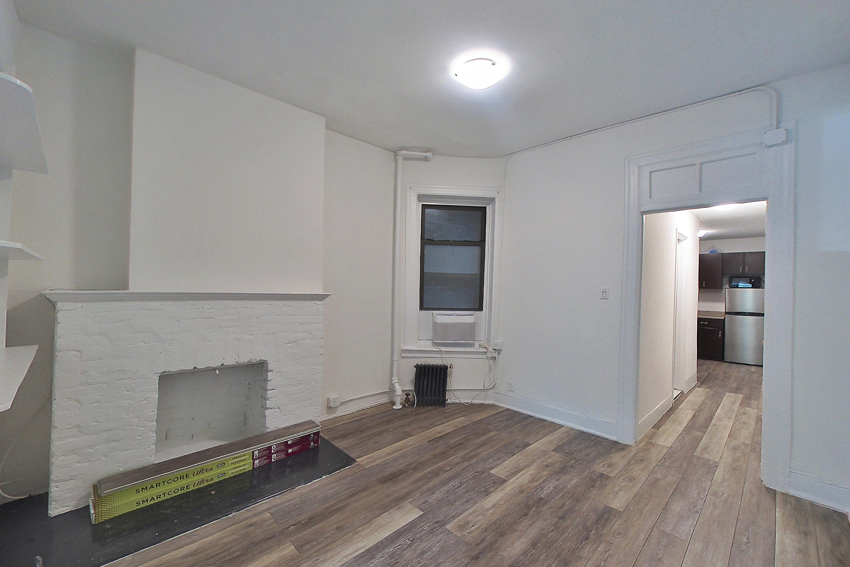 LIVING ROOM CORNER 3