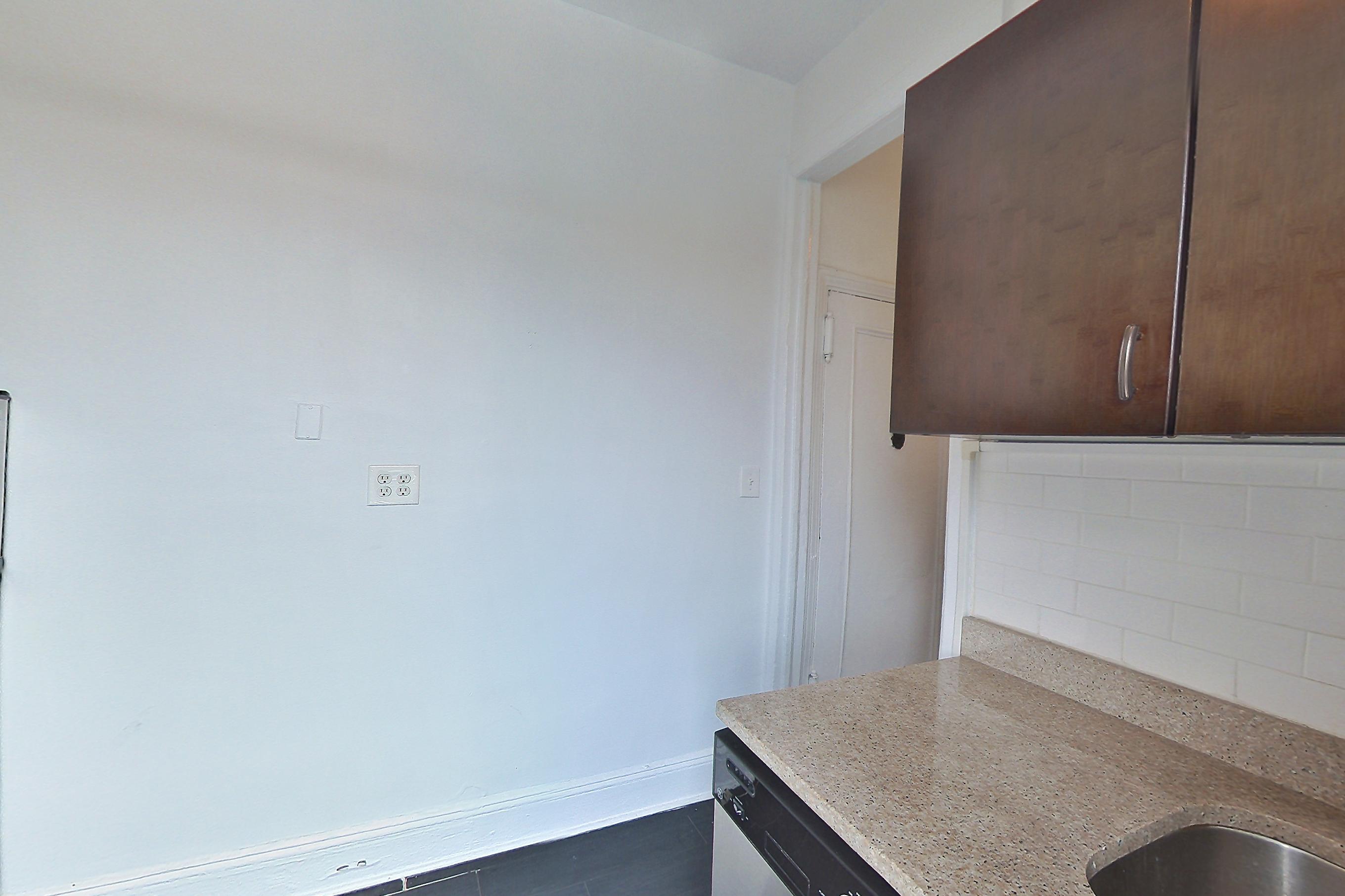 KITCHEN CORNER