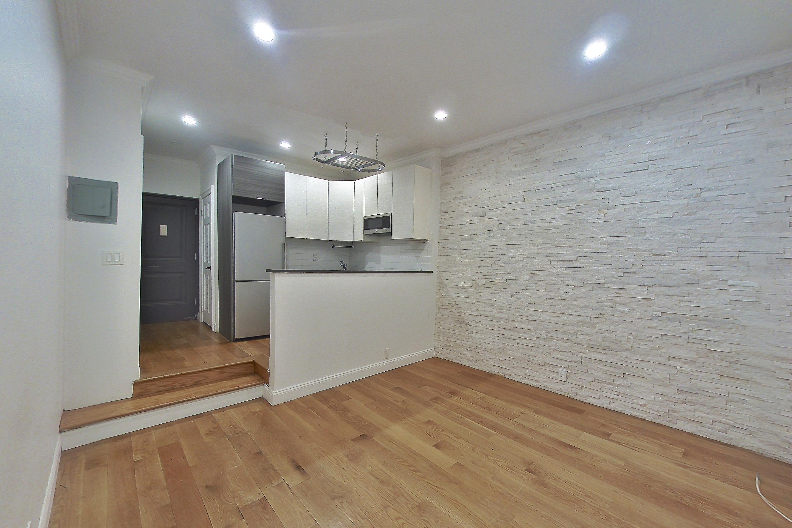 LIVING ROOM CORNER 1