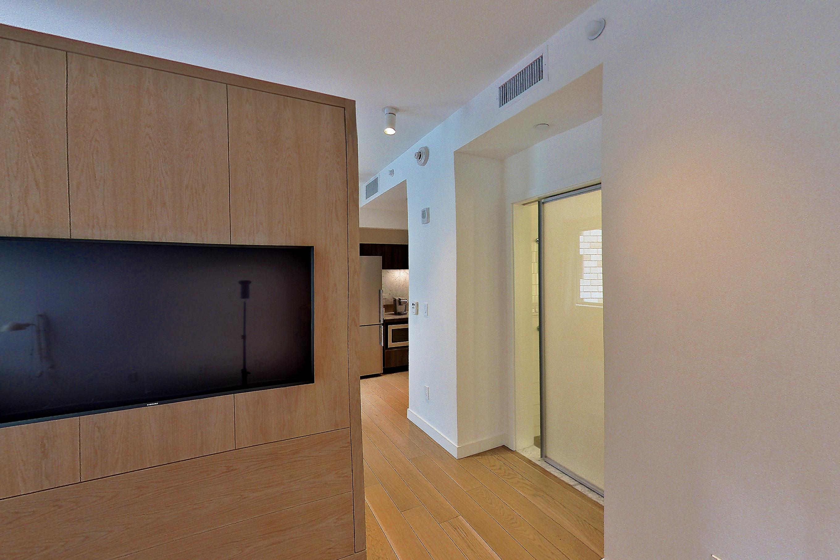 LIVING SPACE 2
