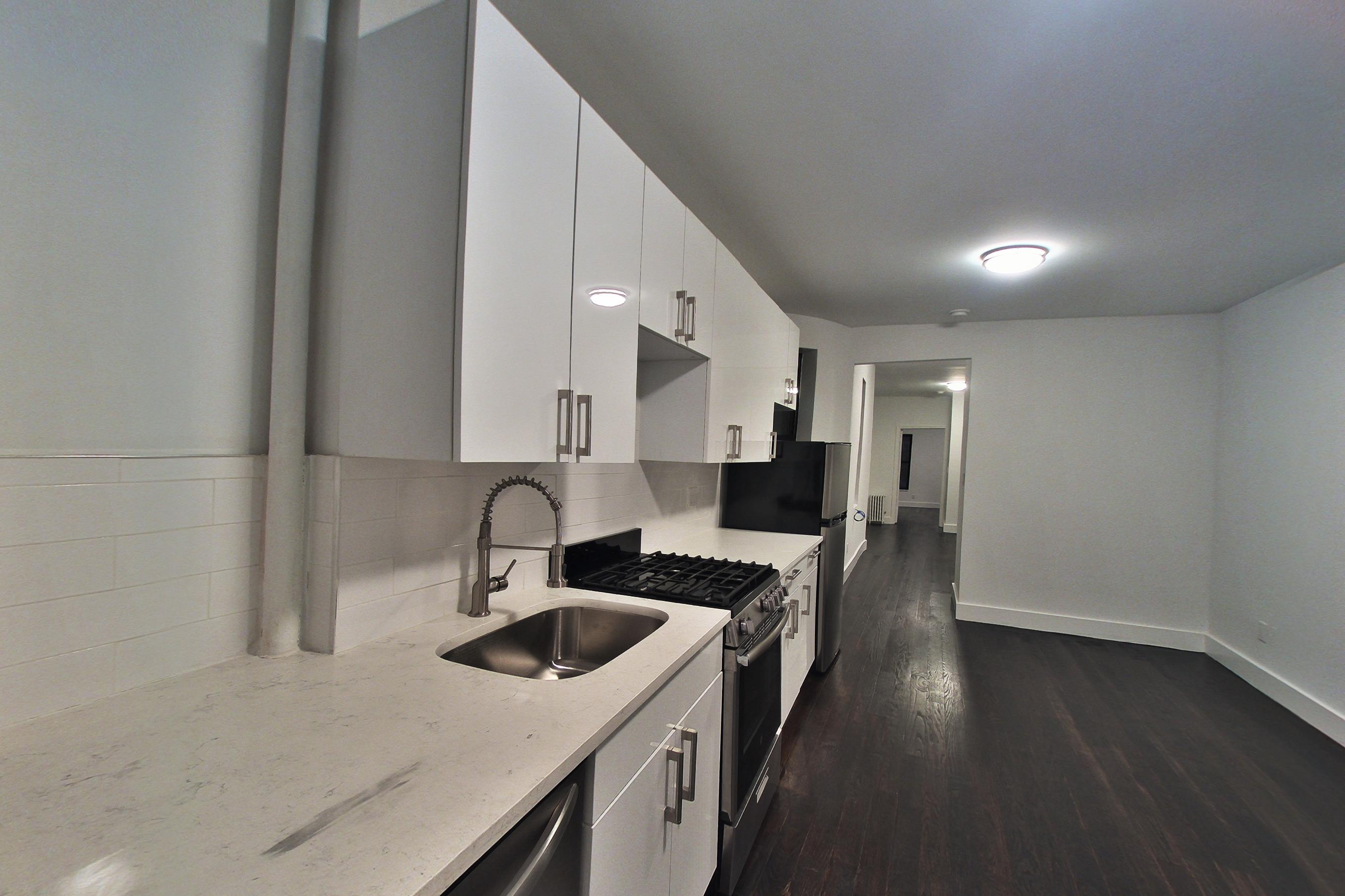 KITCHEN CORNER 1
