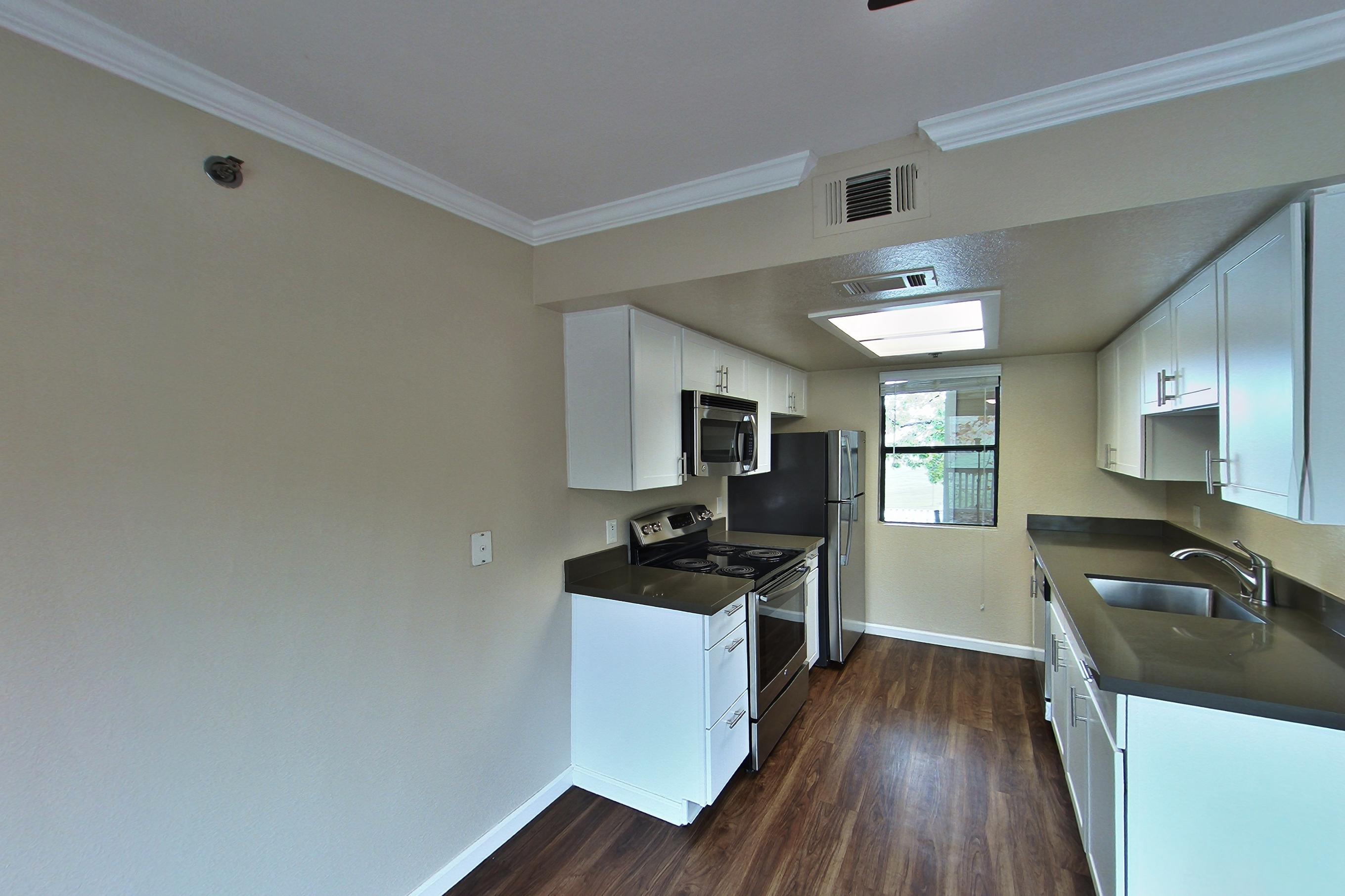 DINING ROOM (representative of this floor plan)