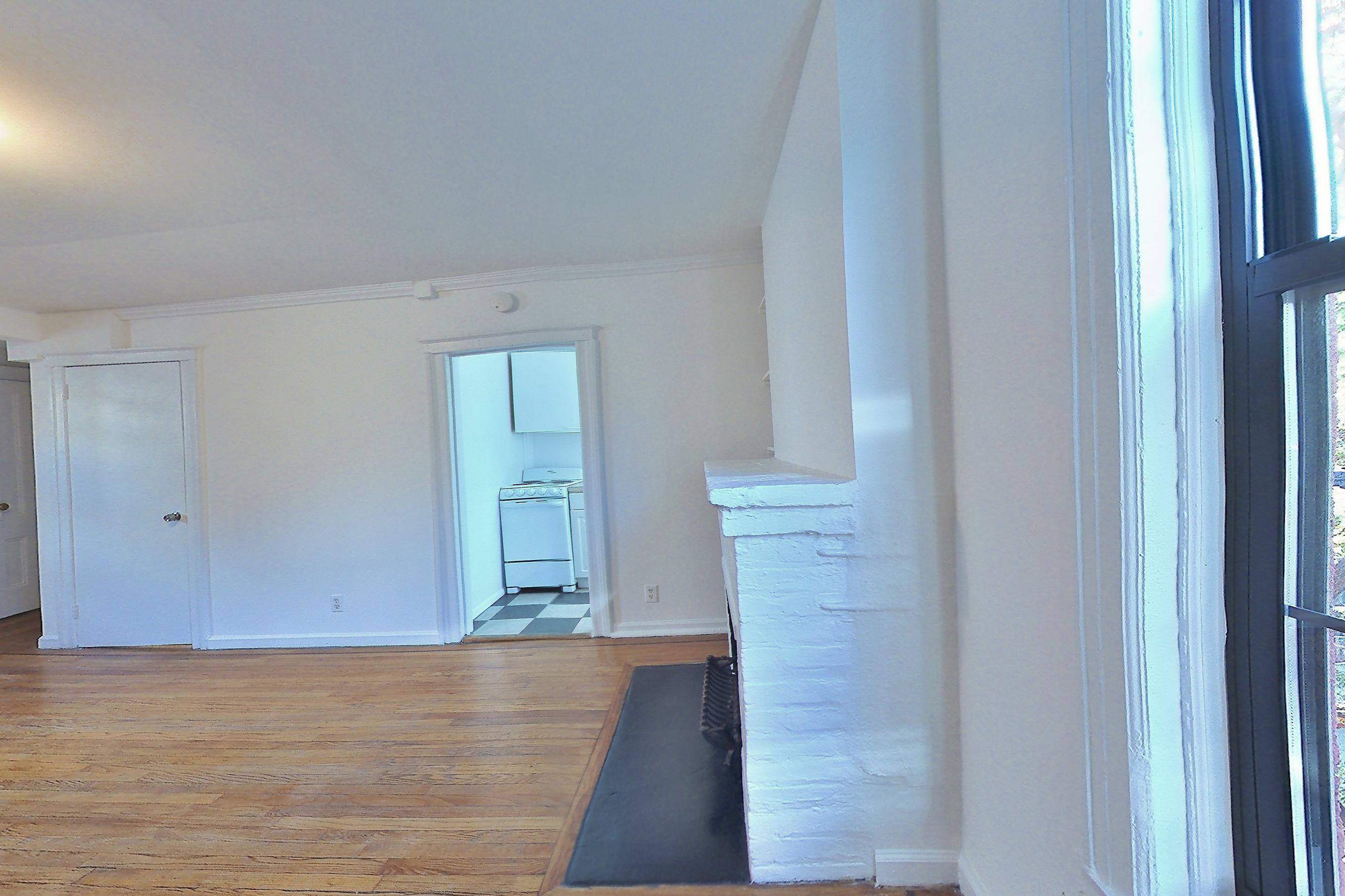 LIVING SPACE 2