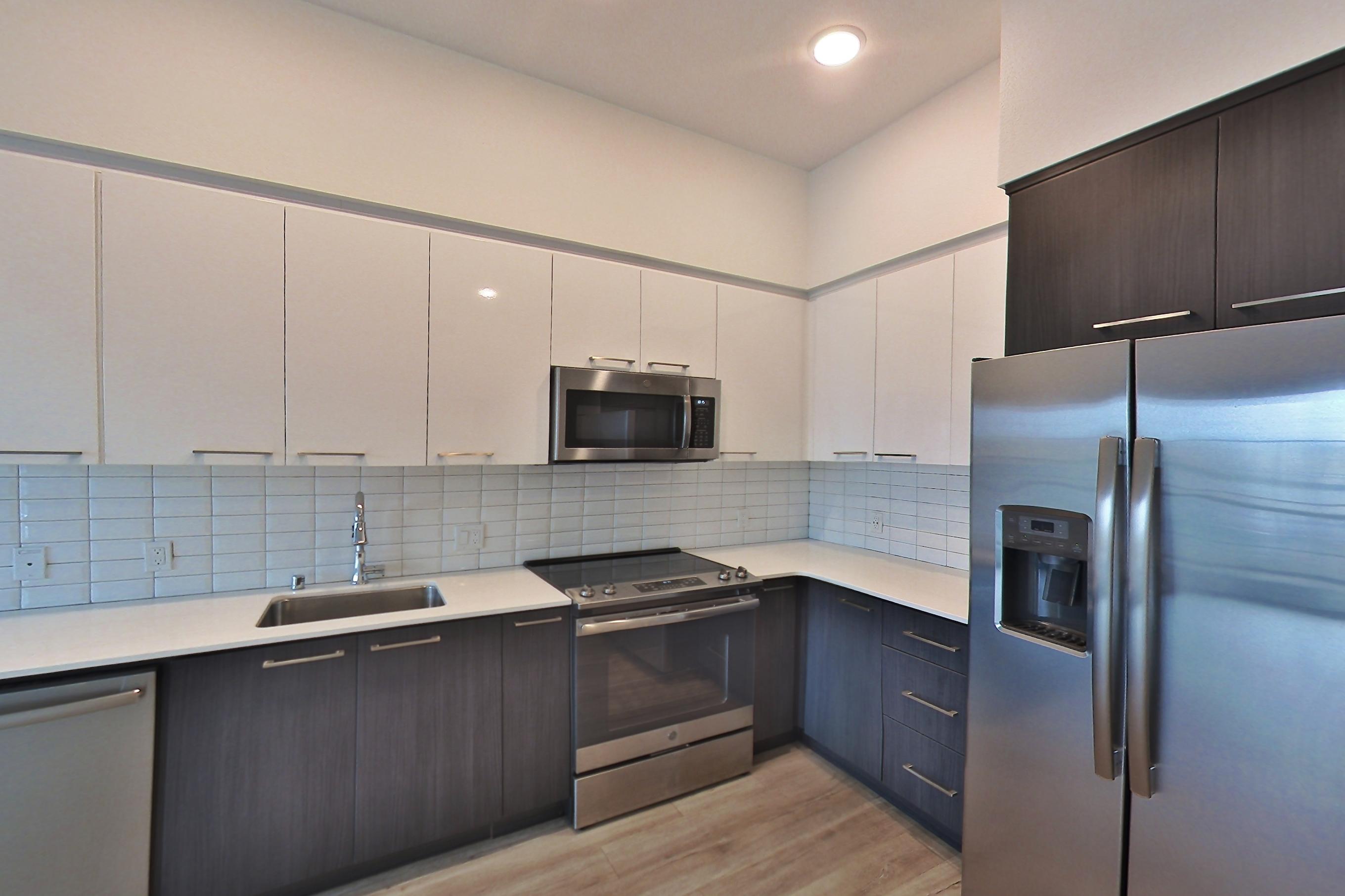 DINING ROOM (representative of this floor plan)