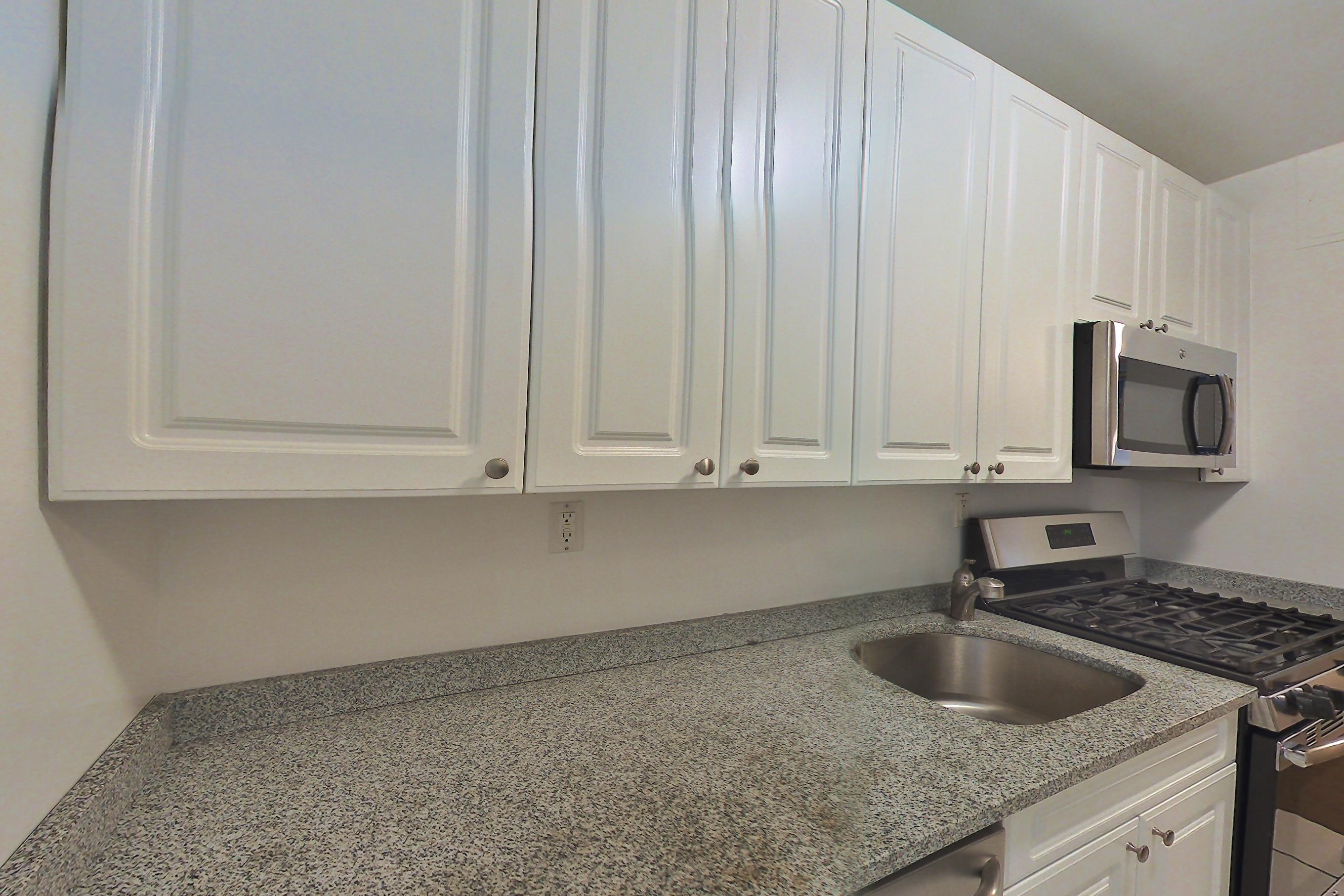 KITCHEN CORNER