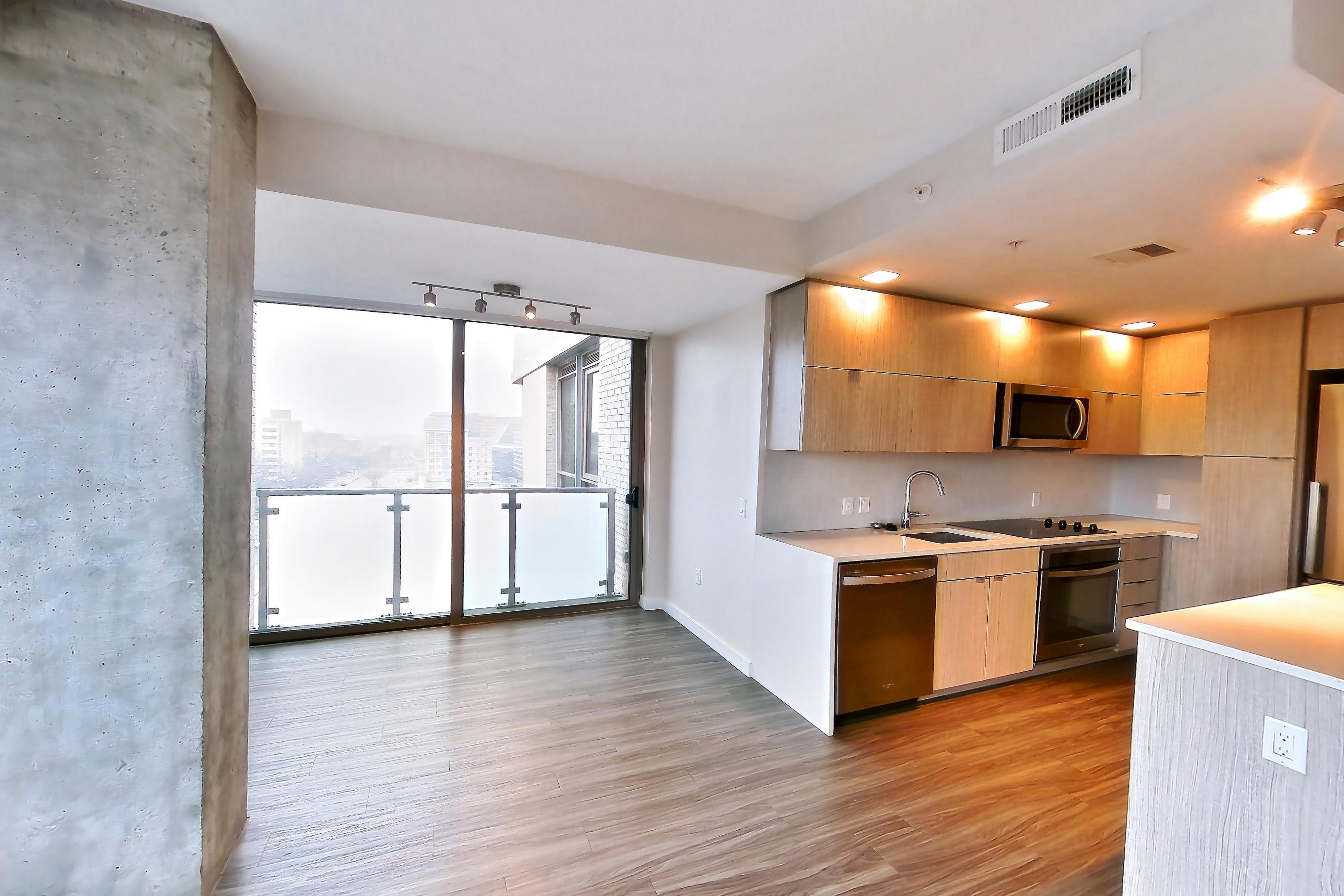 LIVING ROOM (representative of this floor plan)