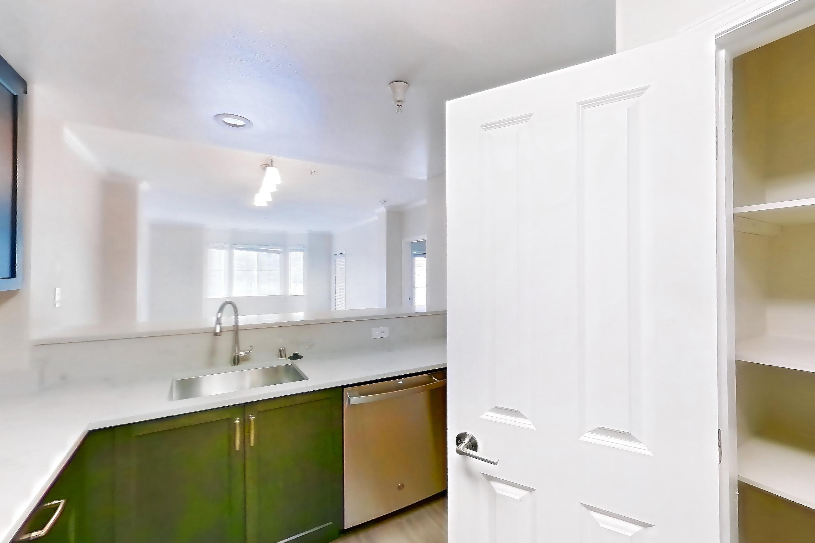 KITCHEN STORAGE